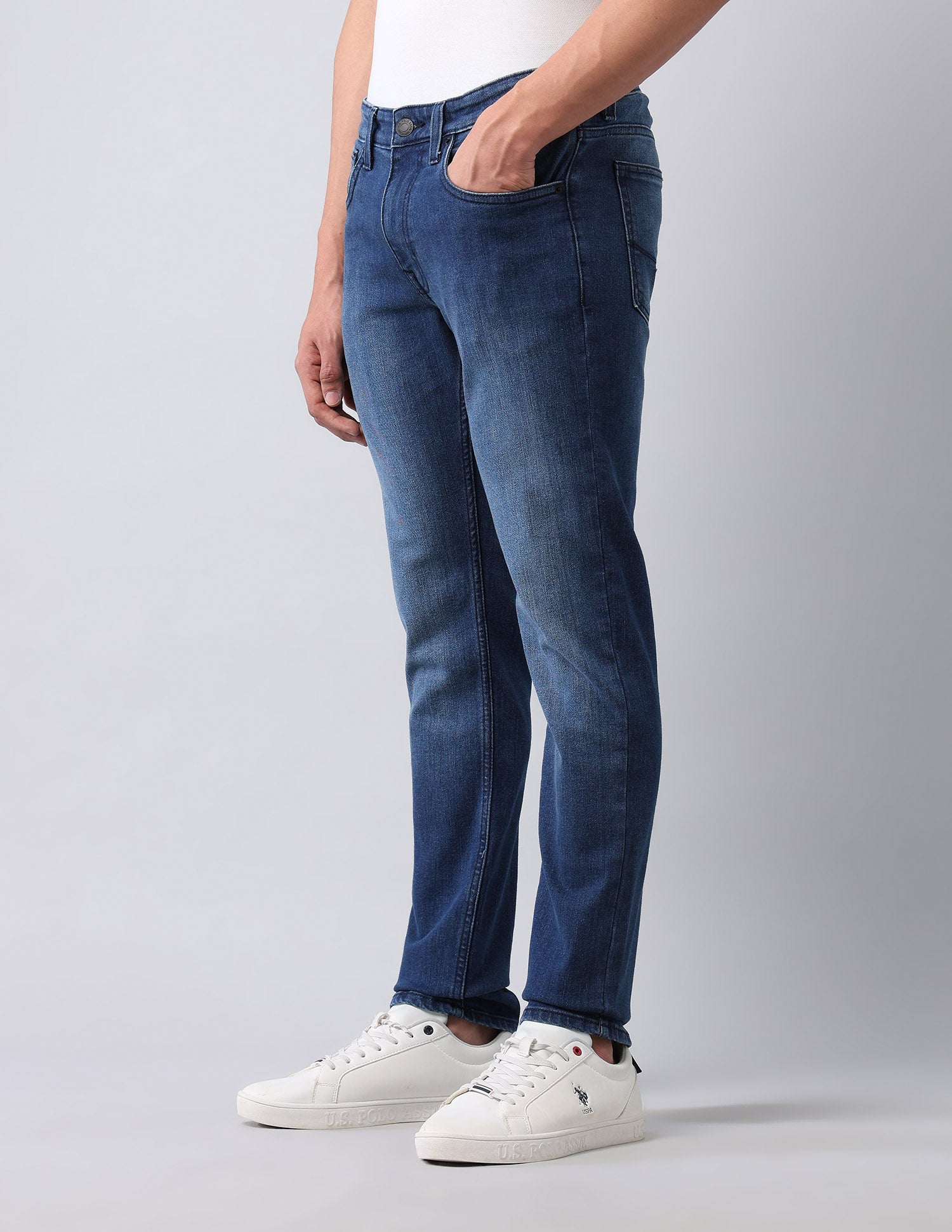 Brandon Slim Tapered Fit Blue Jeans Med Blue - U.S. POLO ASSN. | Large