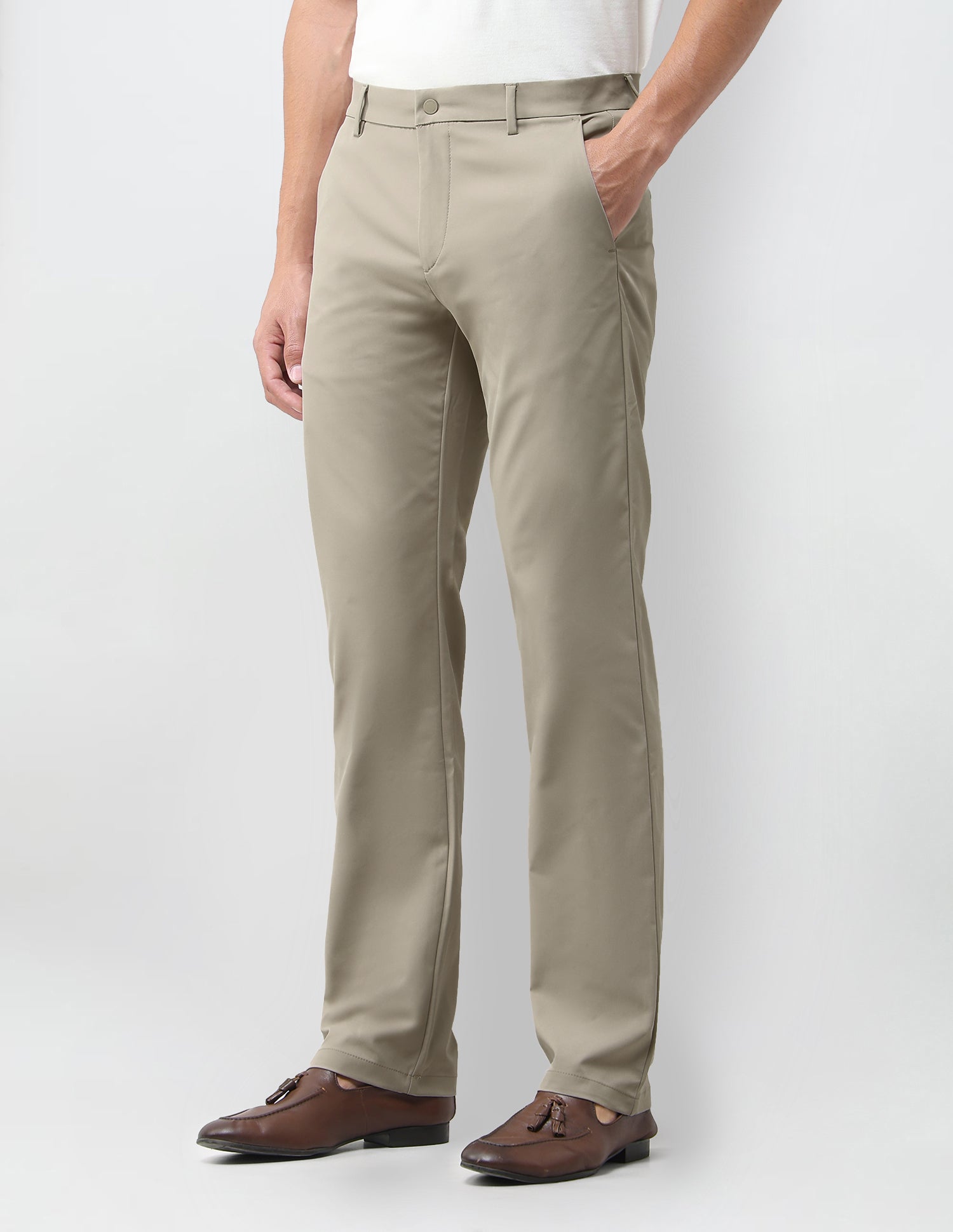 Mid Rise Riley Straight Fit Trousers Light Khaki - U.S. Polo Assn. India | Large