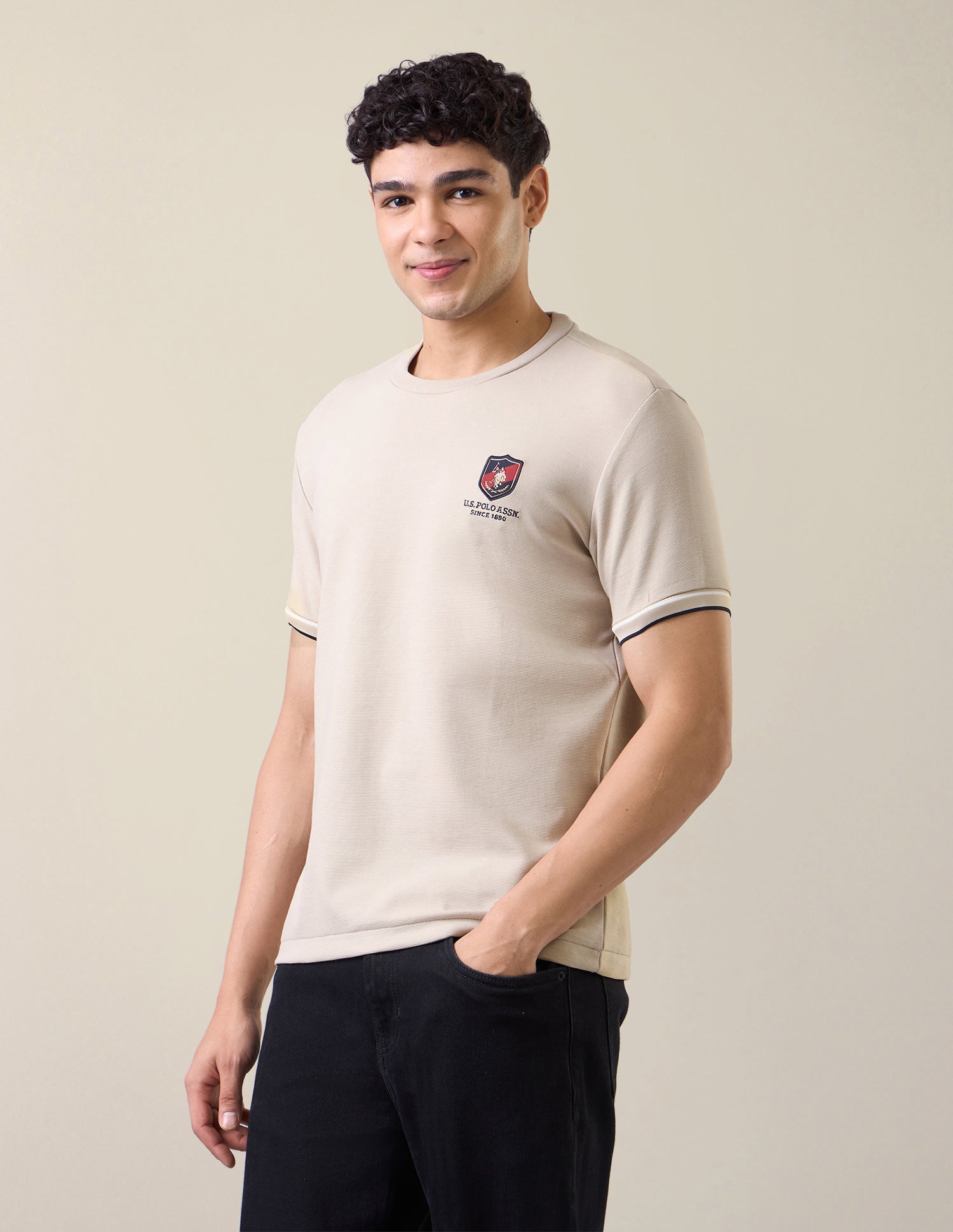 Solid Slim Fit T-Shirt Beige - U.S. Polo Assn. India | Large