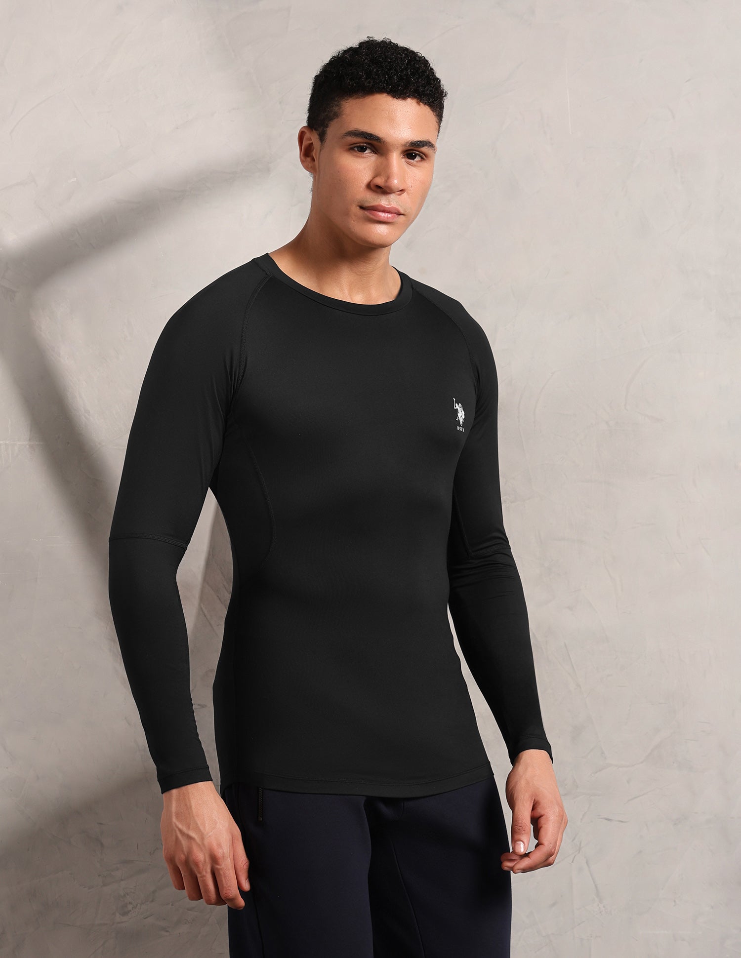 Essential Sports RV003 Compression T-Shirt Black - U.S. Polo Assn. India | Large