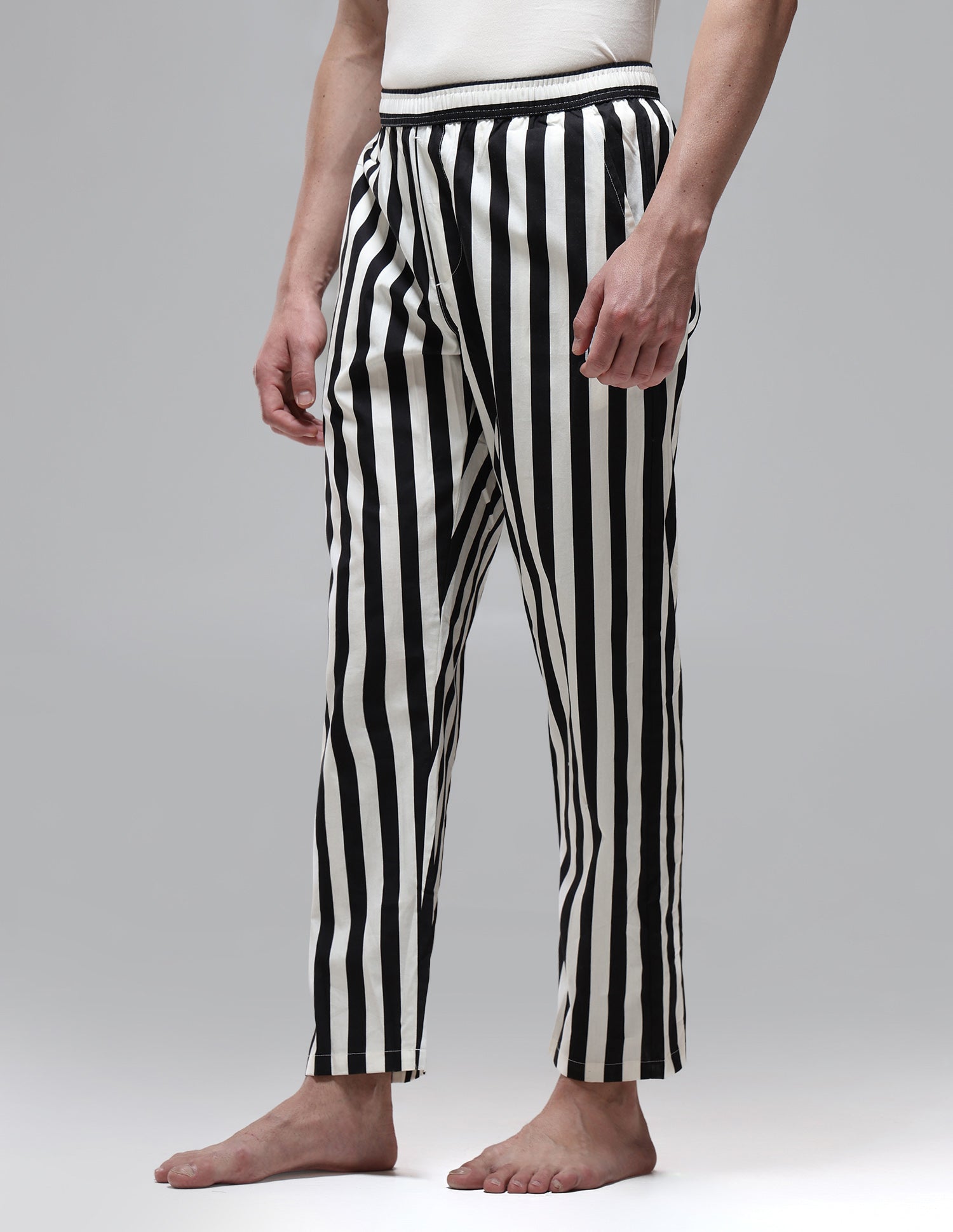 Vertical Striped Mid Rise OELP1 Lounge Pants Black - U.S. Polo Assn. India | Large