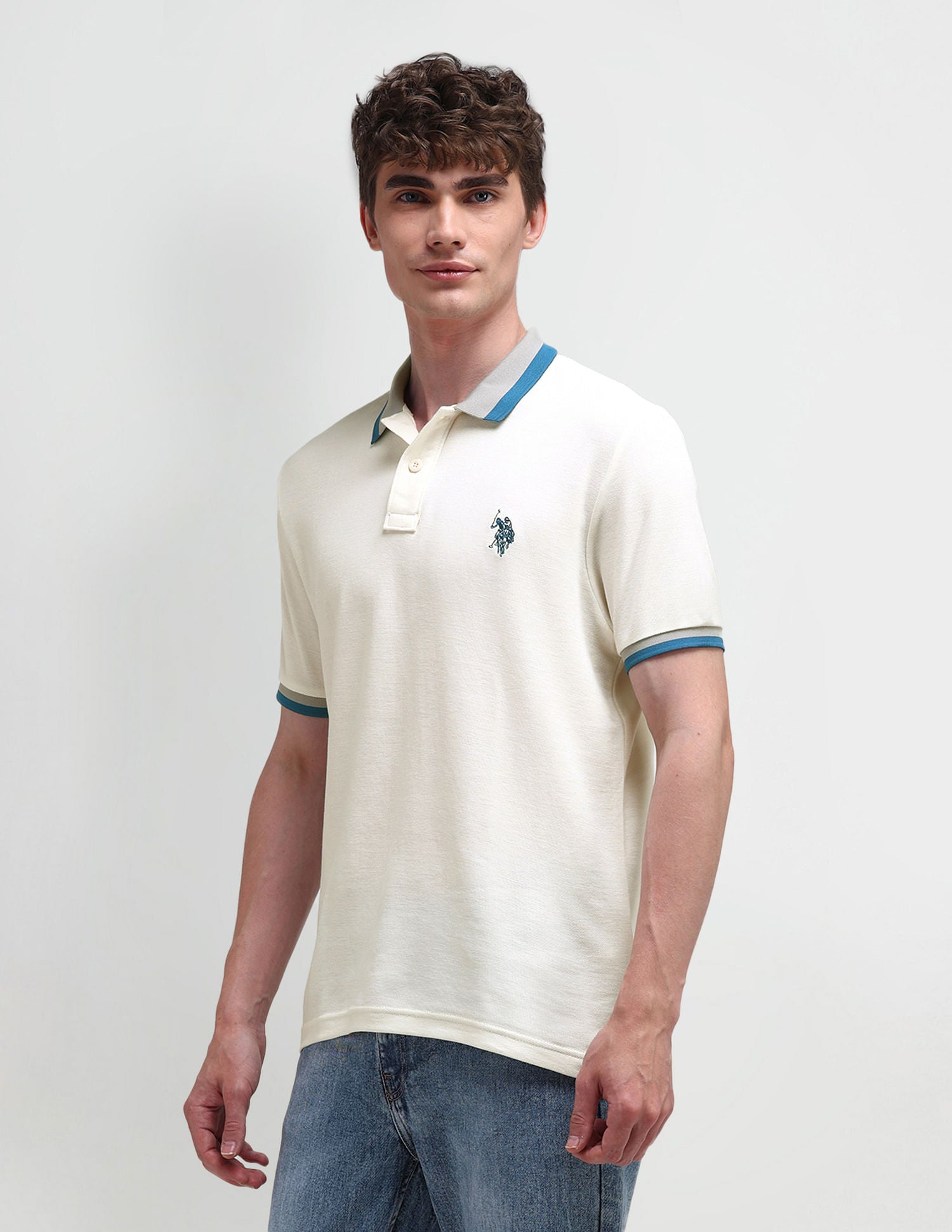 Muscle Fit Solid Polo Shirt Blue - U.S. Polo Assn. India | Large