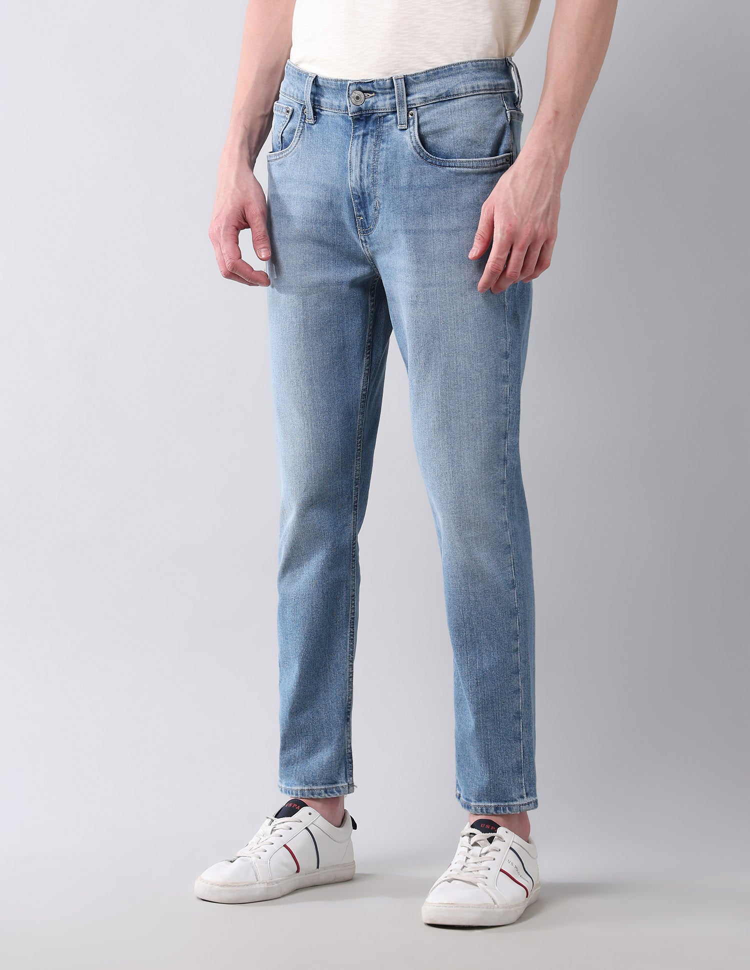 Cole Comfort Cropped Fit Blue Vintage Jeans Light Wash - U.S. Polo Assn. India | Large