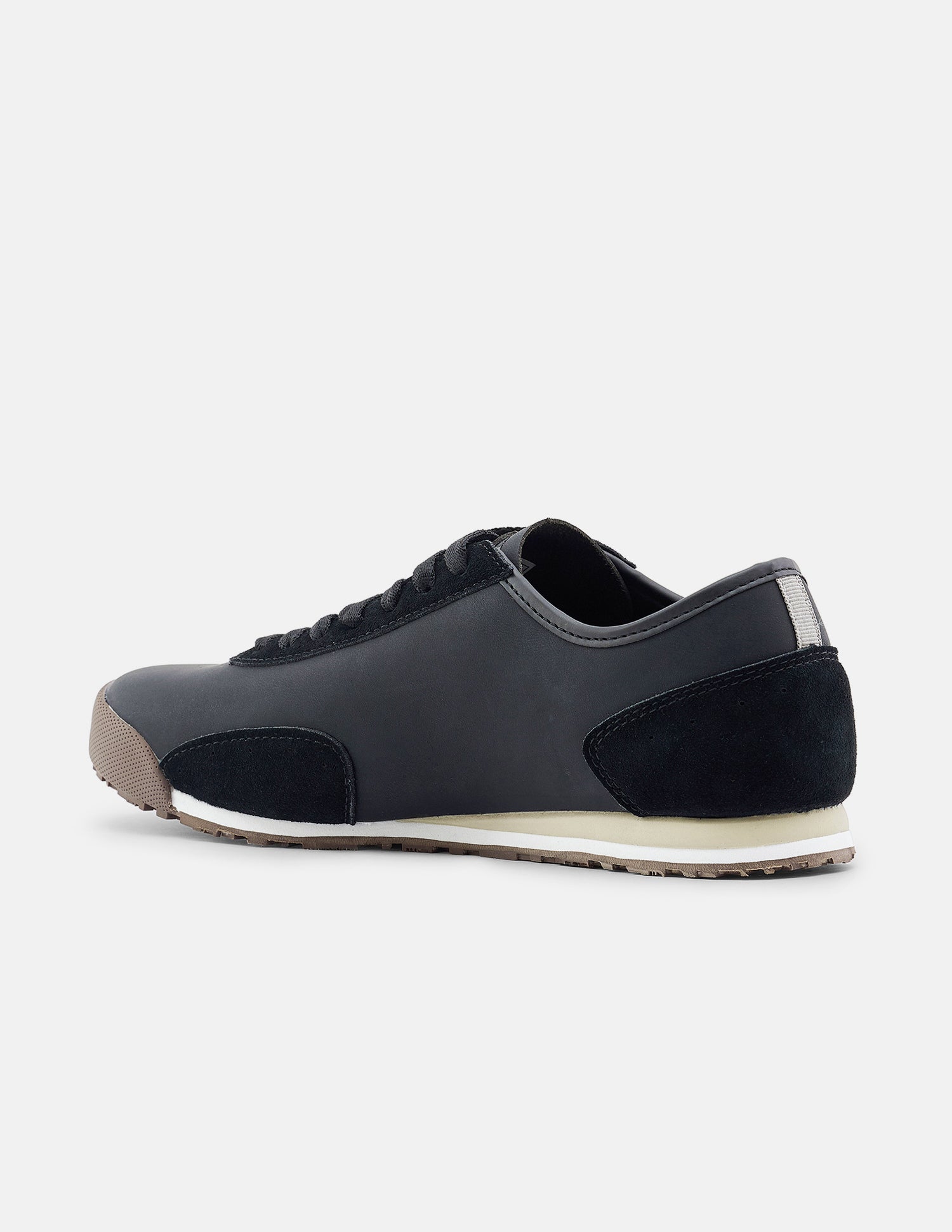 Round Toe Chukker 6 Suede Sneakers Black - U.S. Polo Assn. India | Large