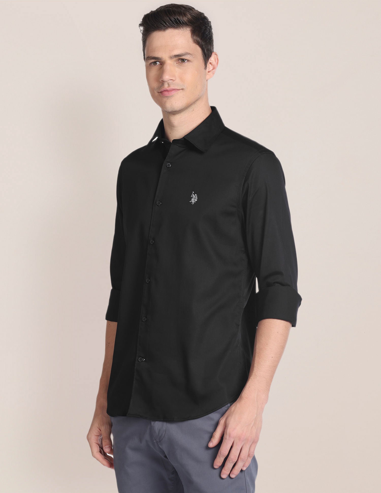 Cutaway Collar Solid Shirt Black - U.S. POLO ASSN. | Large