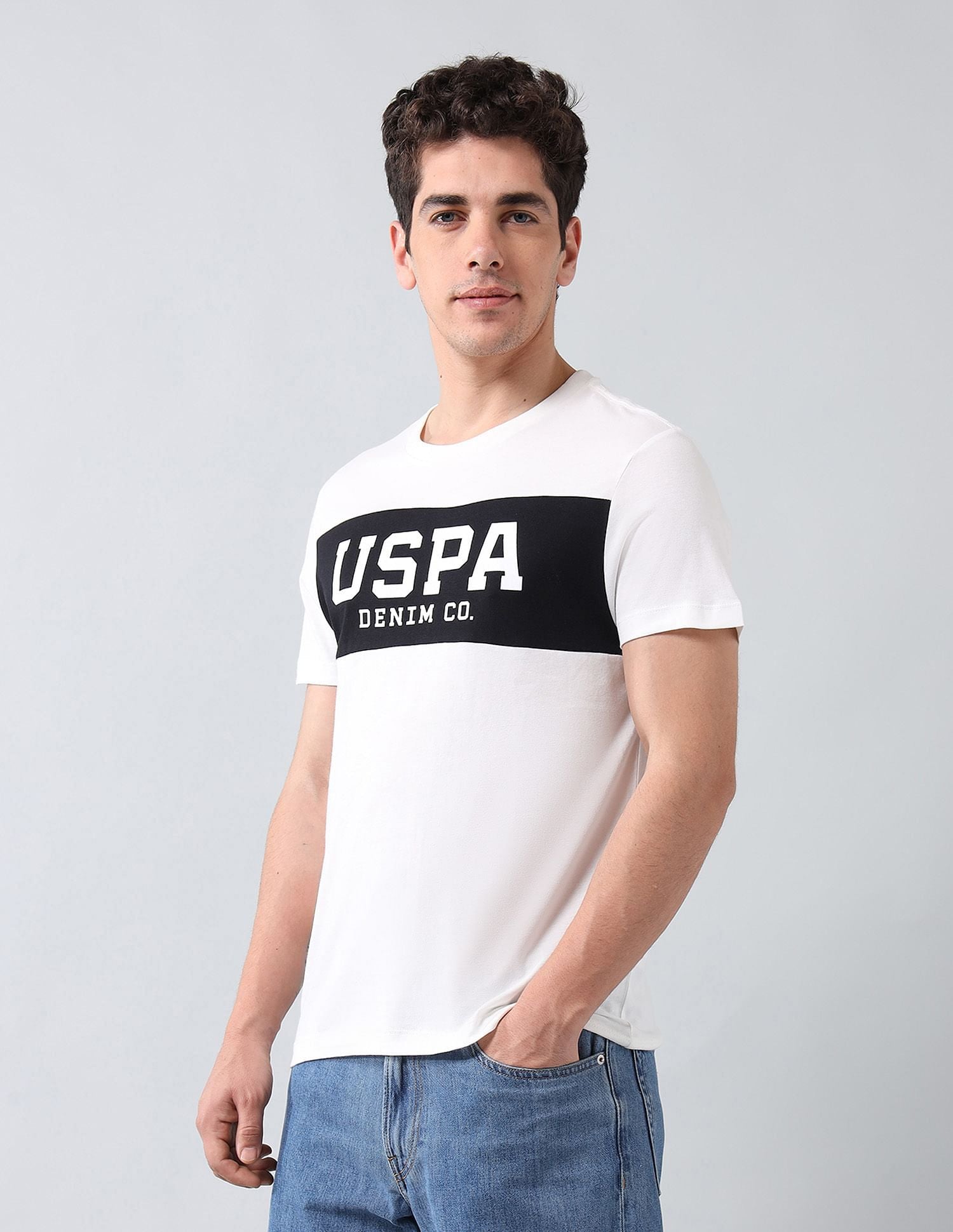 Muscle Fit Brand Printed T-Shirt Ivory - U.S. Polo Assn. India | Large