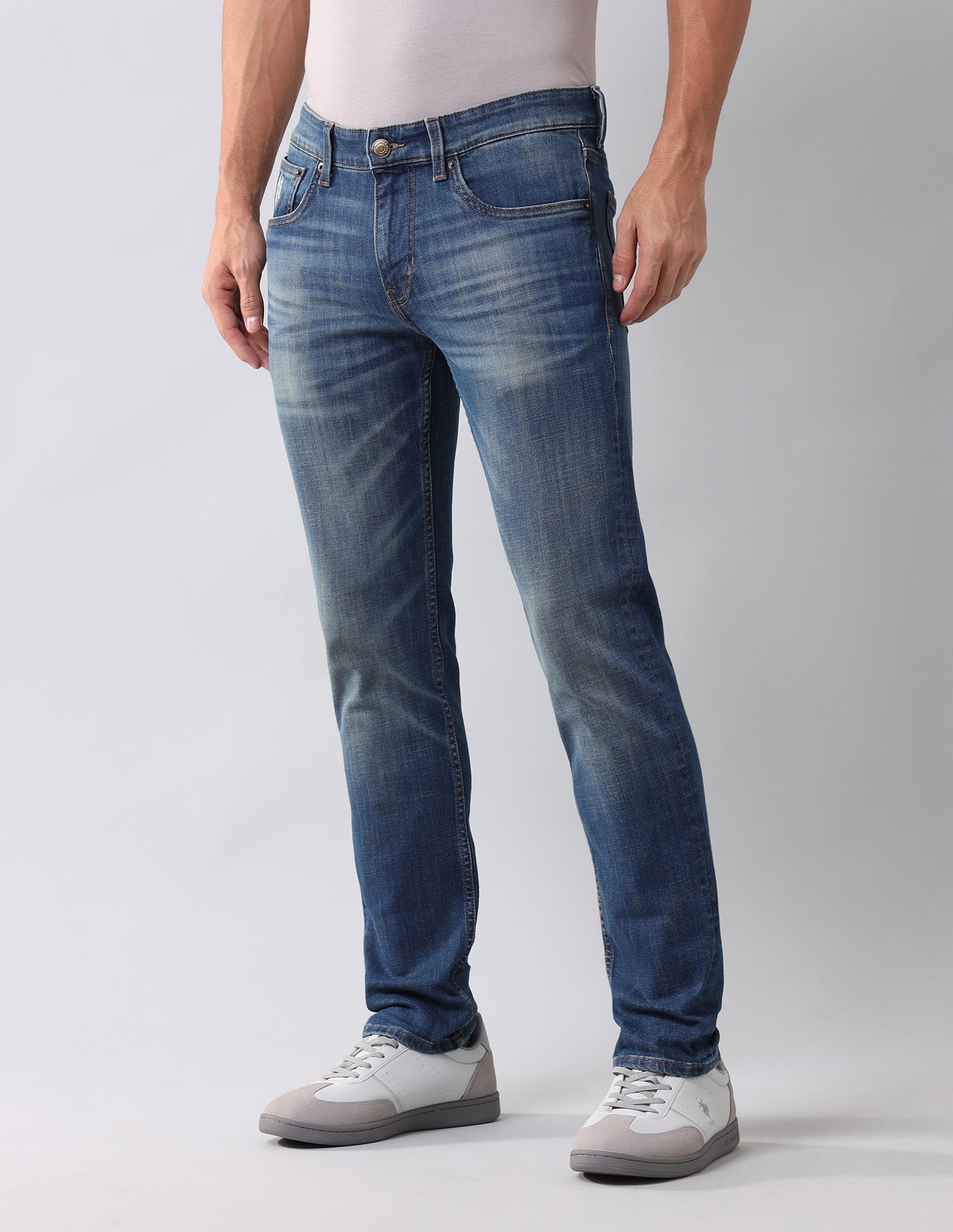 Brandon Slim Tapered Blue Jeans Mid Wash - U.S. Polo Assn. India | Large