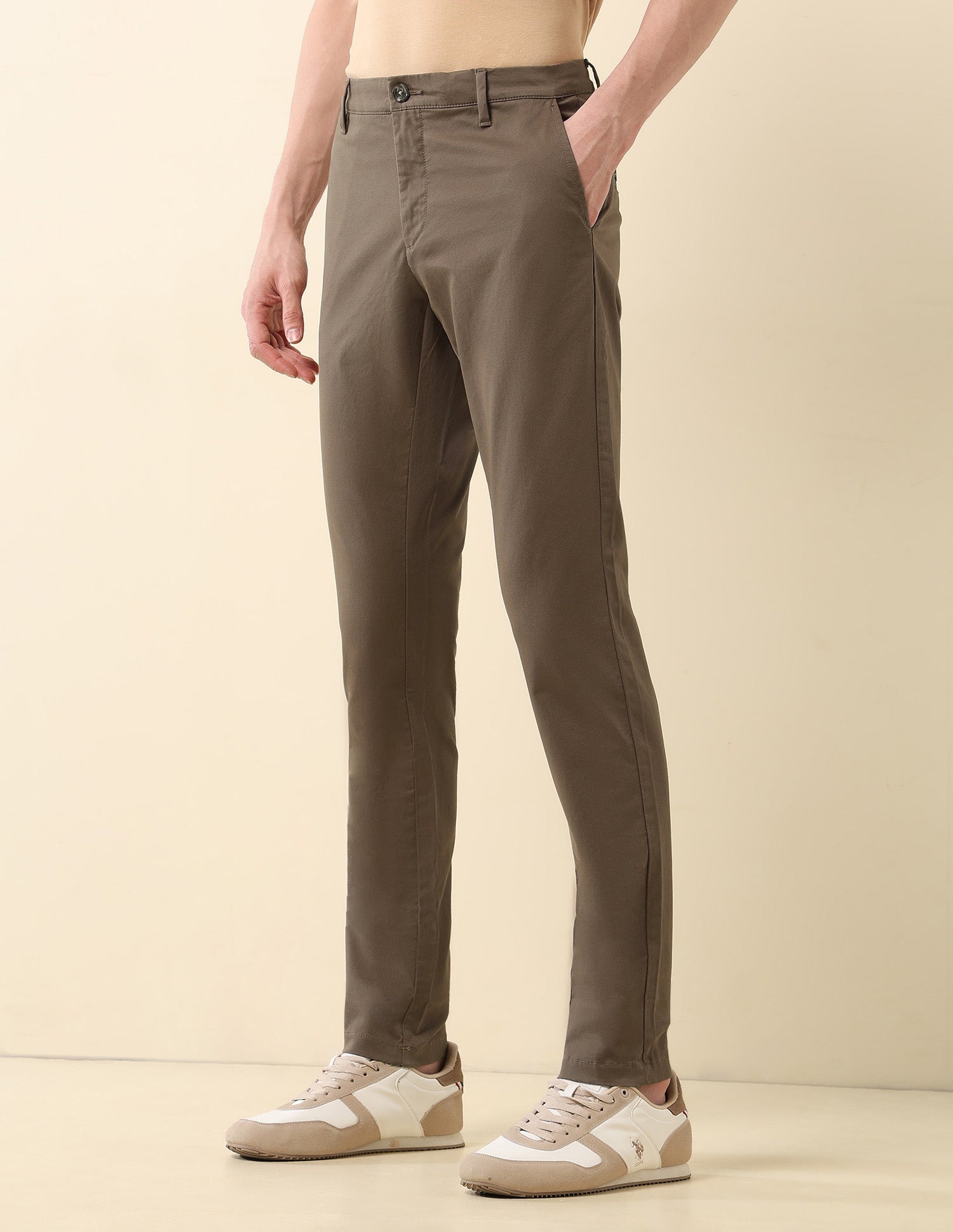 Textured Austin Slim Fit Trousers Brown - U.S. Polo Assn. India | Large