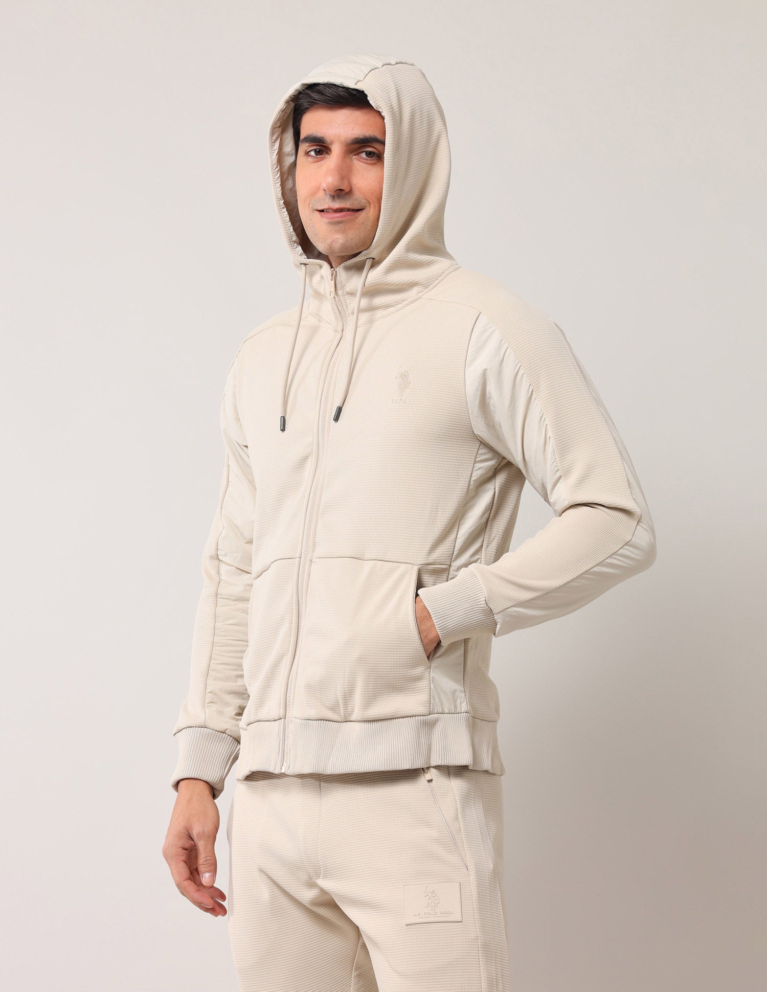 Solid Regular Fit Sweatshirt Beige - U.S. Polo Assn. India | Large