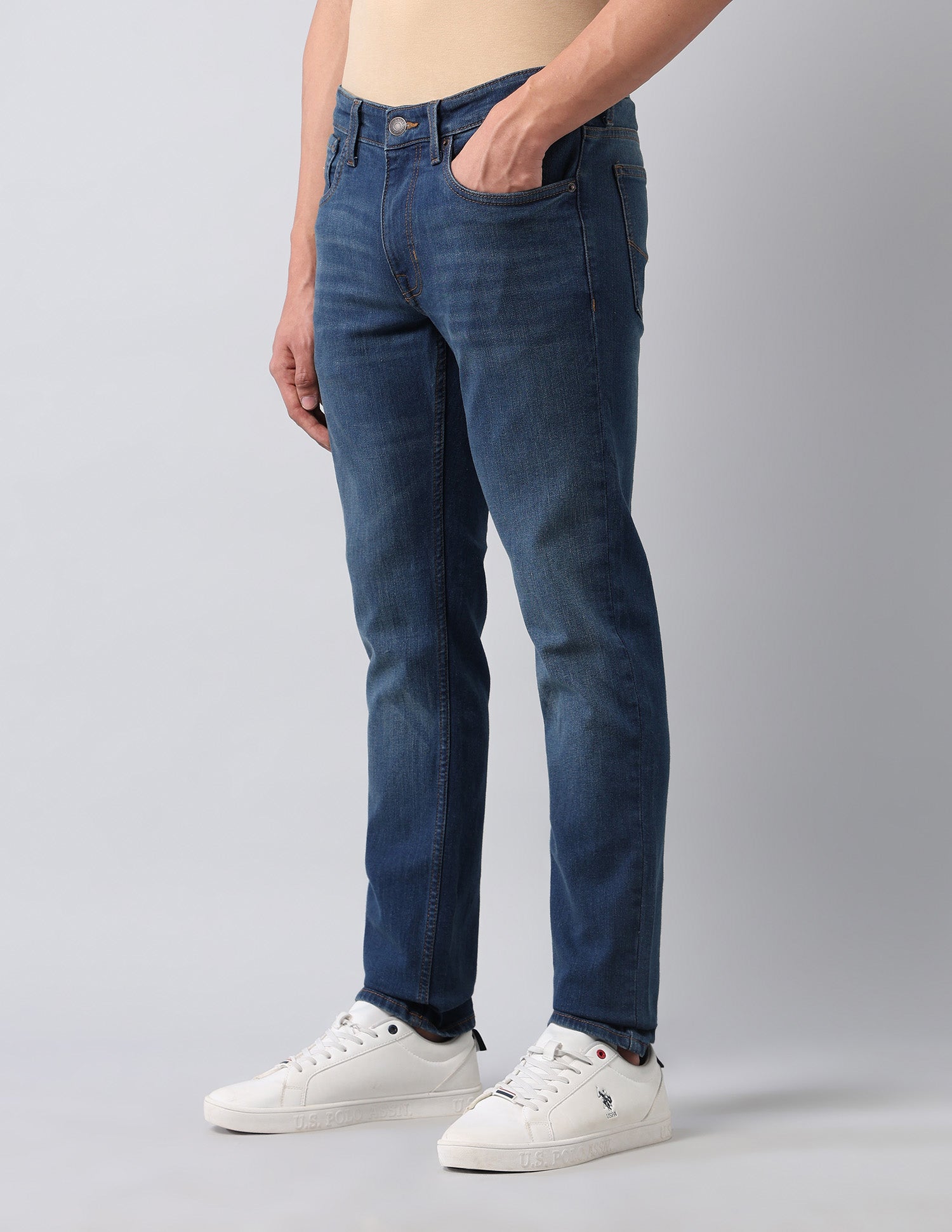 Brandon Slim Tapered Fit Blue Jeans Med Blue - U.S. POLO ASSN. | Large