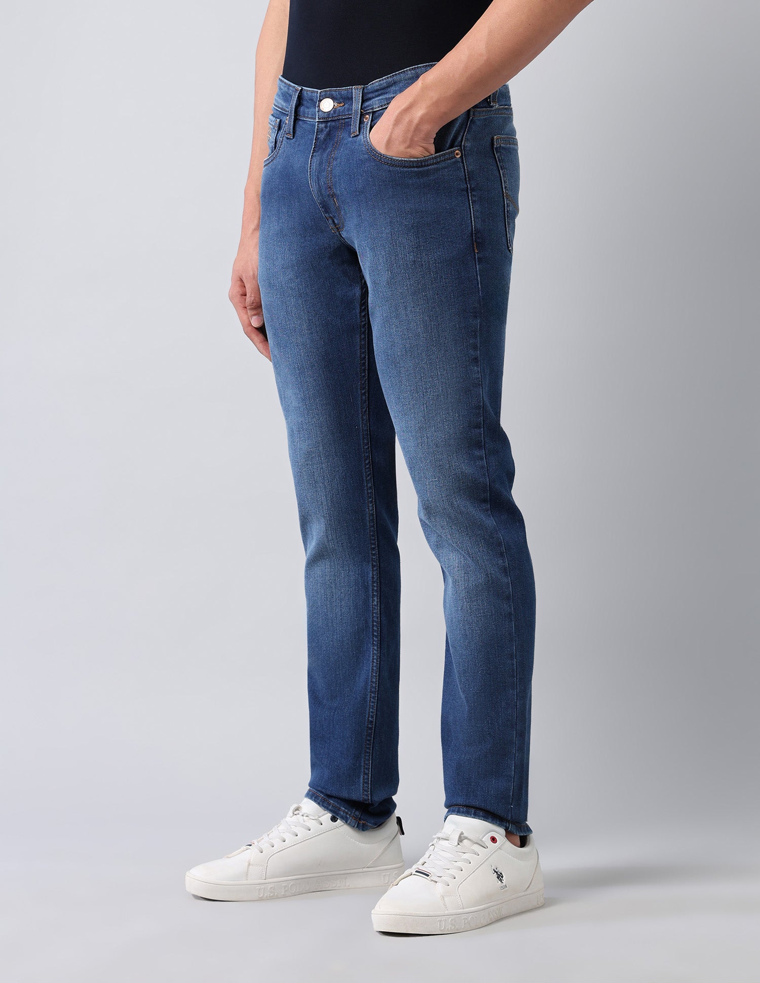 Brandon Slim Tapered Fit Blue Jeans Med Blue - U.S. POLO ASSN. | Large