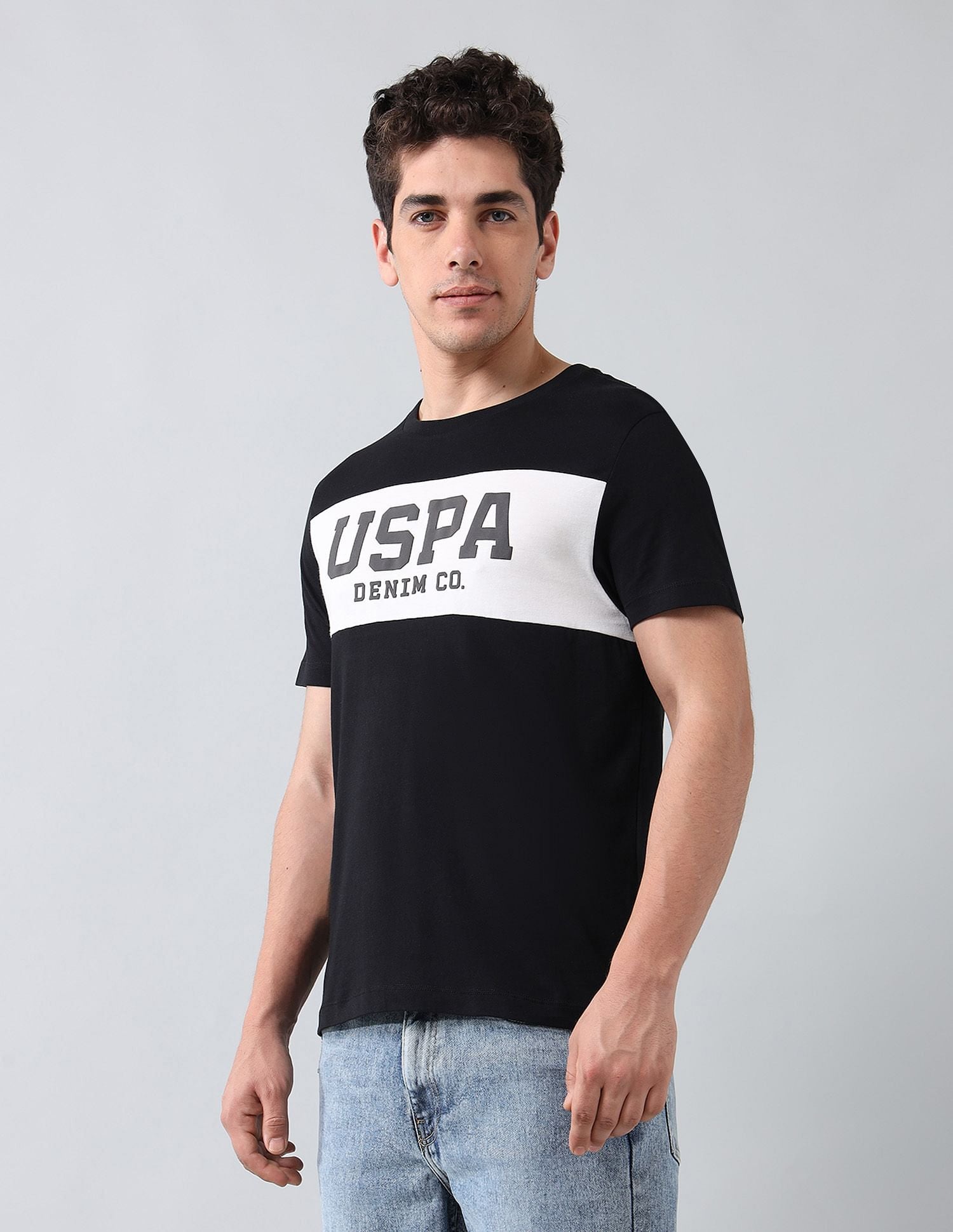 Muscle Fit Brand Printed T-Shirt Black - U.S. Polo Assn. India | Large