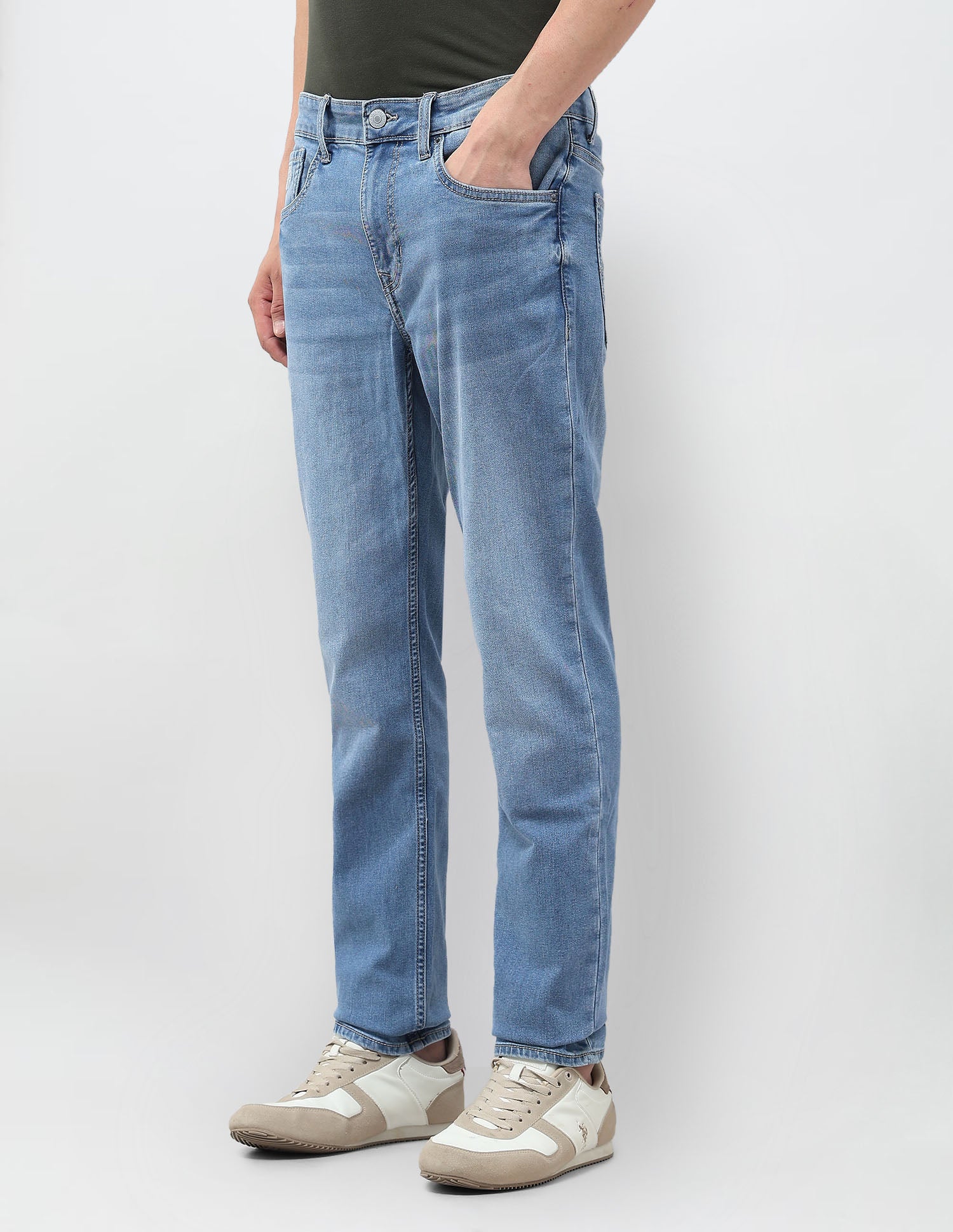 Brandon Slim Tapered Fit Blue Jeans Light Indigo - U.S. POLO ASSN. | Large