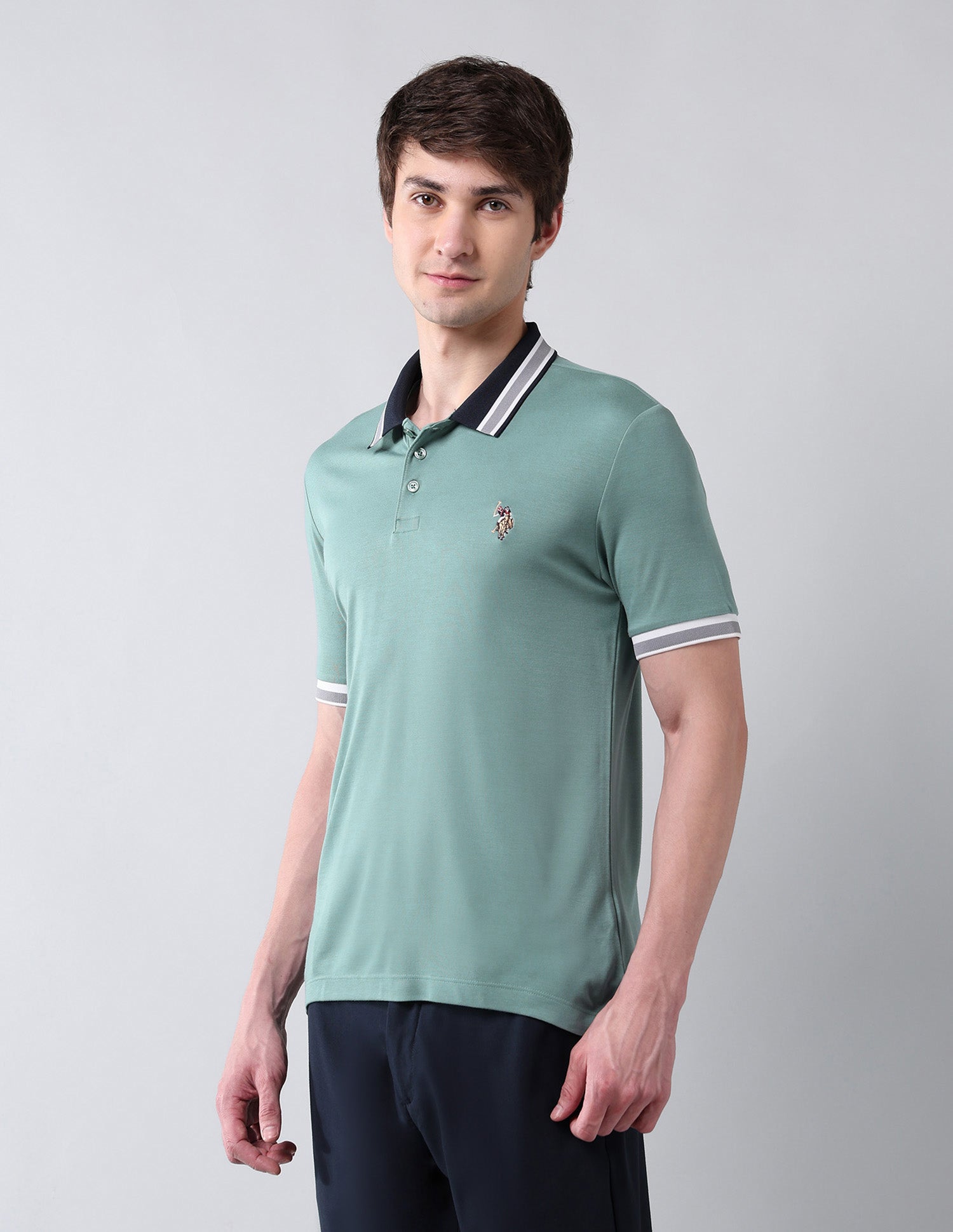 Solid Pure Cotton Muscle Fit Shirt Green - U.S. Polo Assn. India | Large