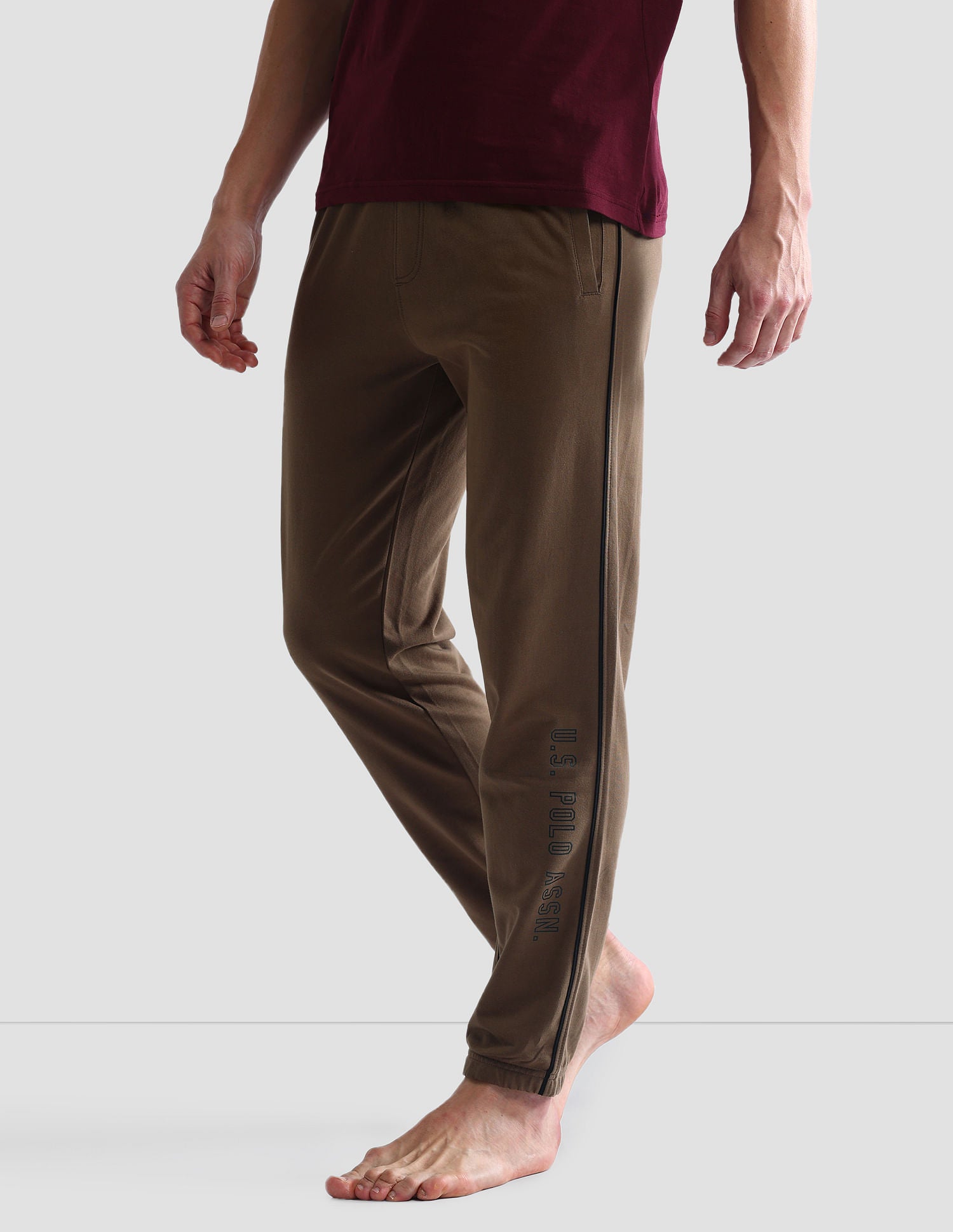 Pure Cotton Solid OJ003 Joggers - Pack Of 1 Coffee - U.S. POLO ASSN. | Large