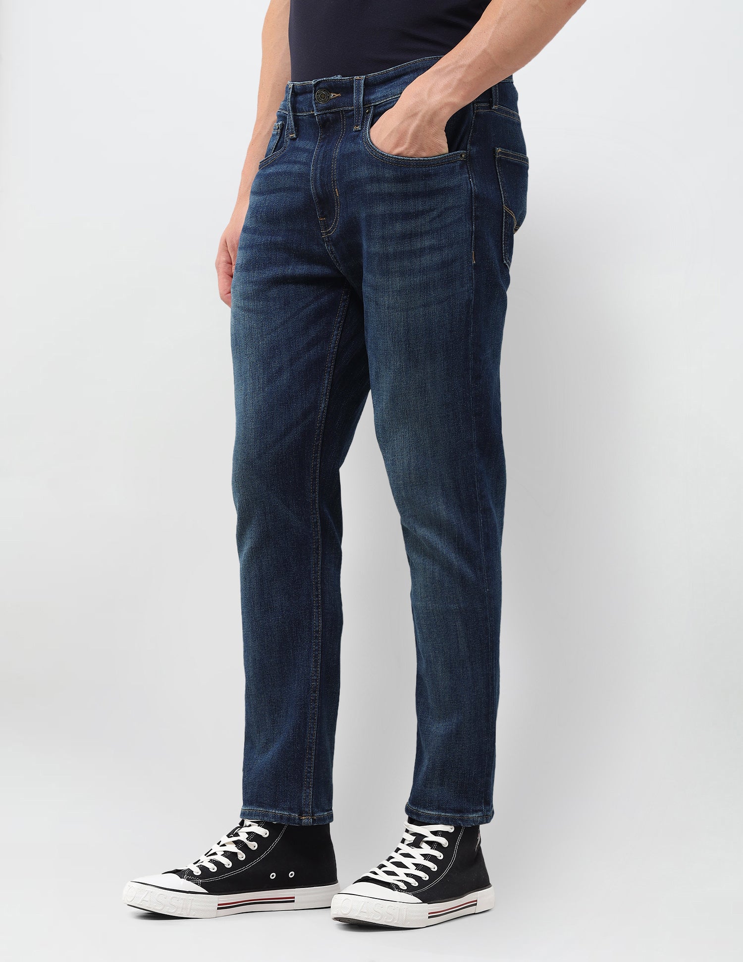 Cole Comfort Cropped Fit Blue Jeans Mid Blue - U.S. Polo Assn. India | Large