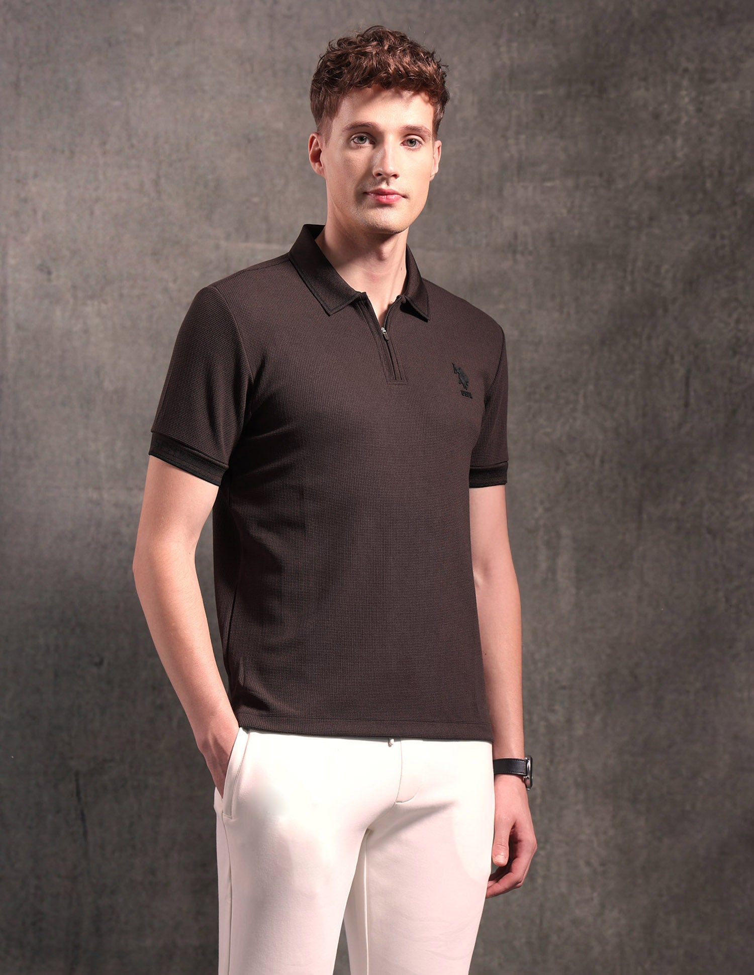 Black & Gold Textured Polo Shirt Dark Brown - U.S. POLO ASSN. | Large