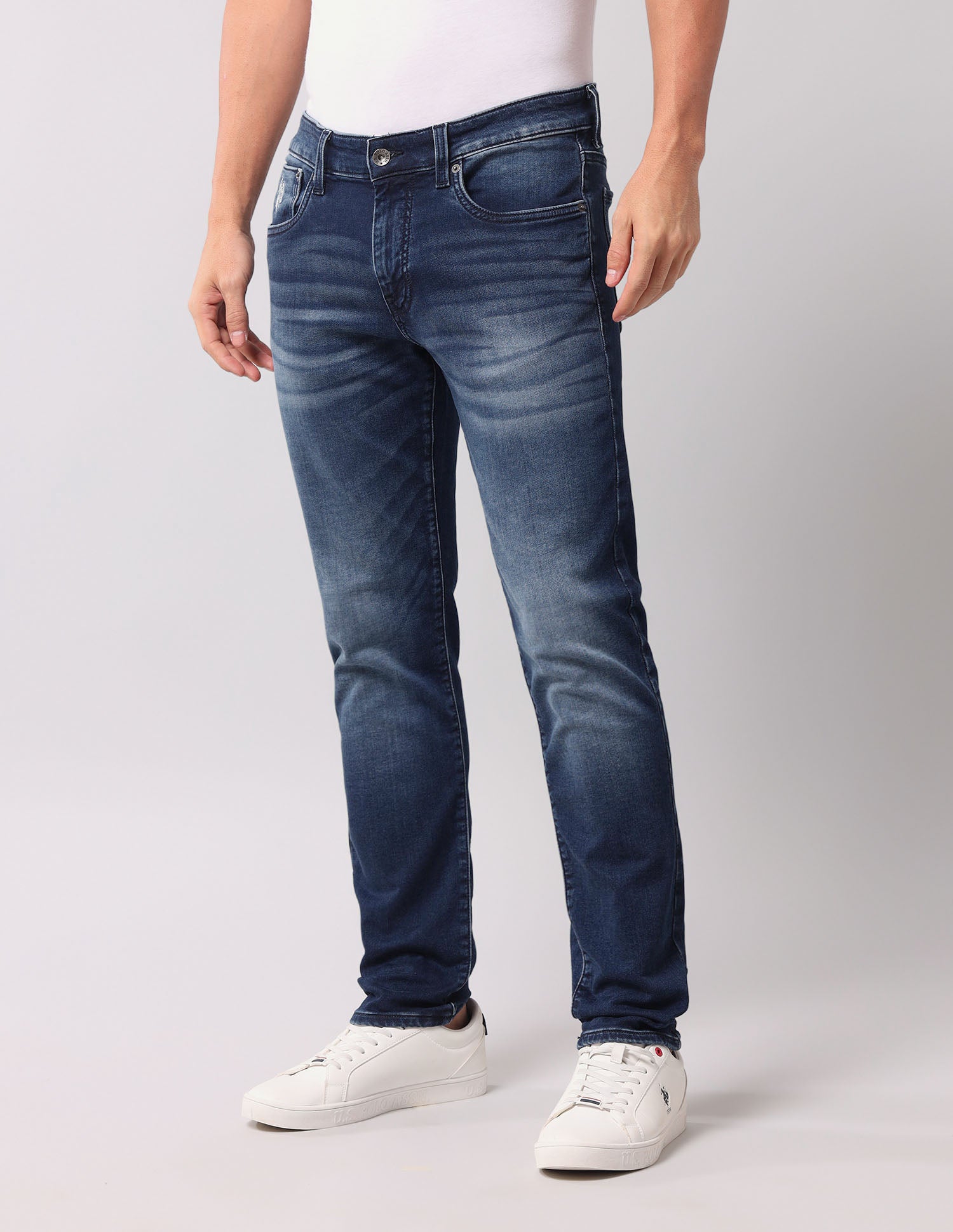 Brandon Slim Tapered Fit Blue Jeans Mid wash - U.S. Polo Assn. India | Large