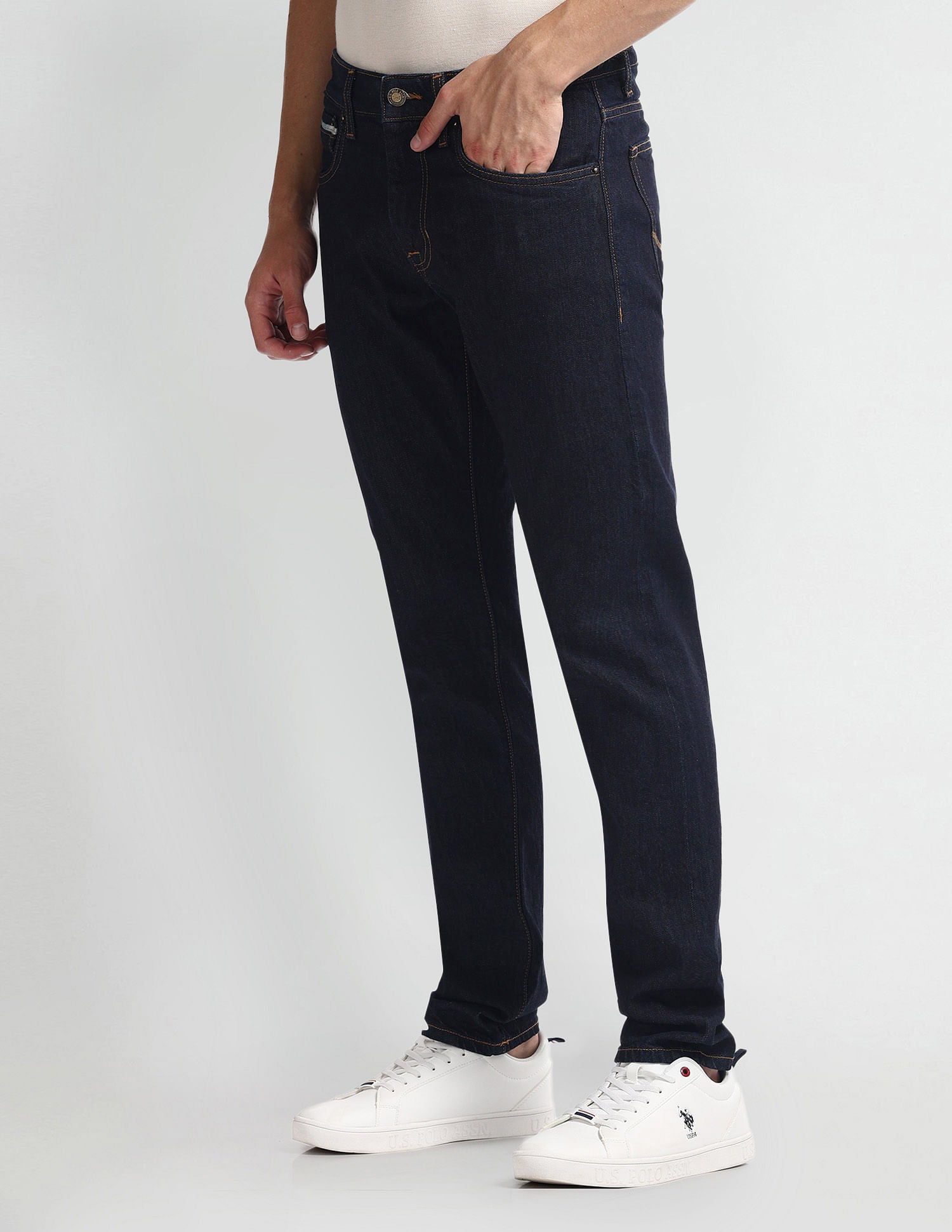Brandon Slim Tapered Fit Blue Jeans Blue - U.S. Polo Assn. India | Large
