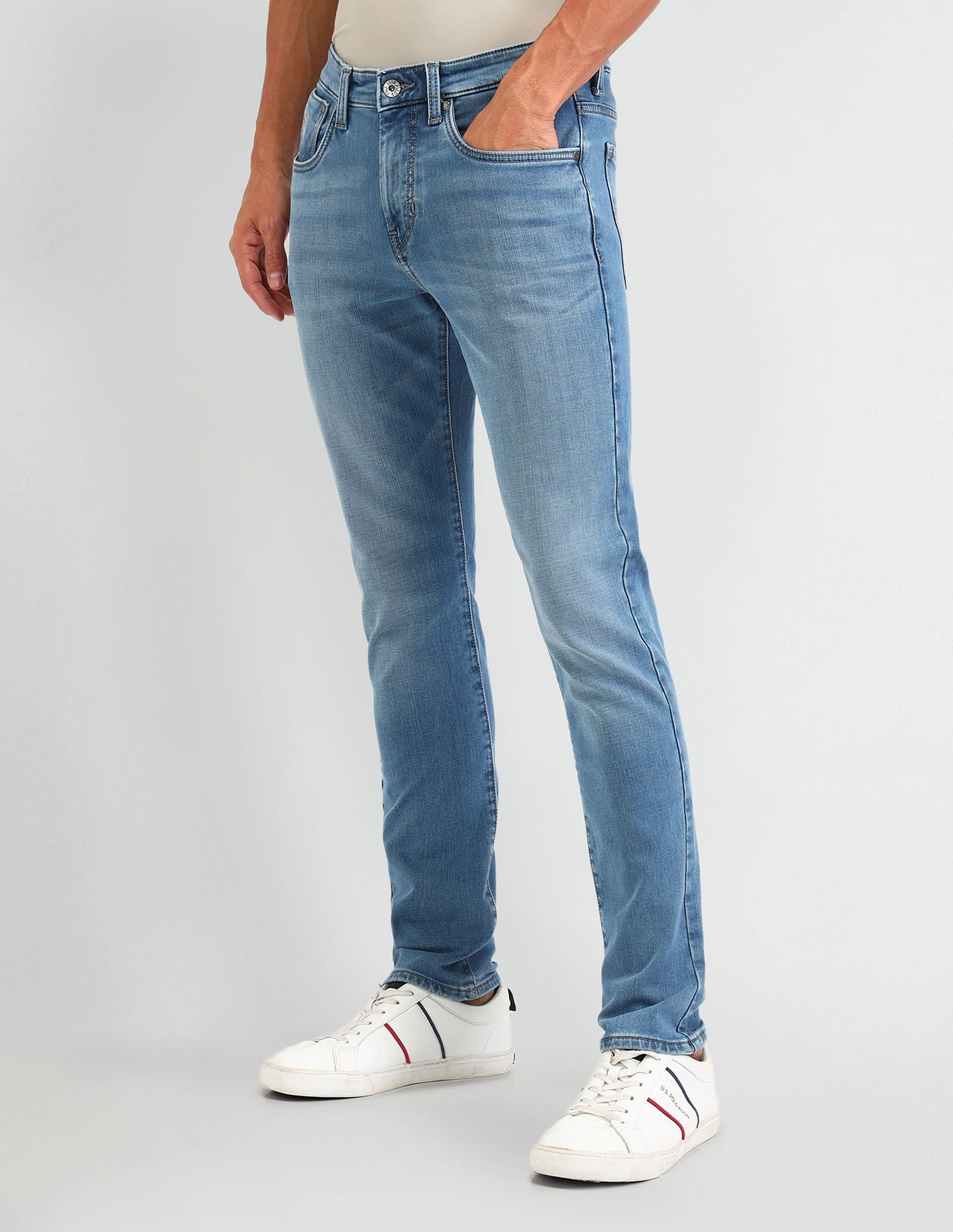 Mid Rise Light Wash Jeans Blue - U.S. POLO ASSN. | Large