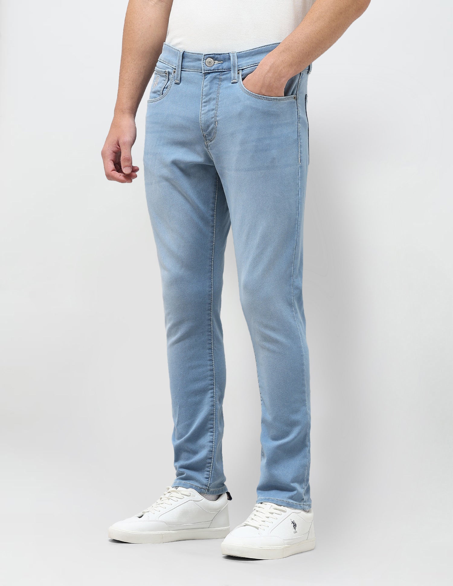 Henry Tapered Fit Blue Jeans Light Blue - U.S. Polo Assn. India | Large