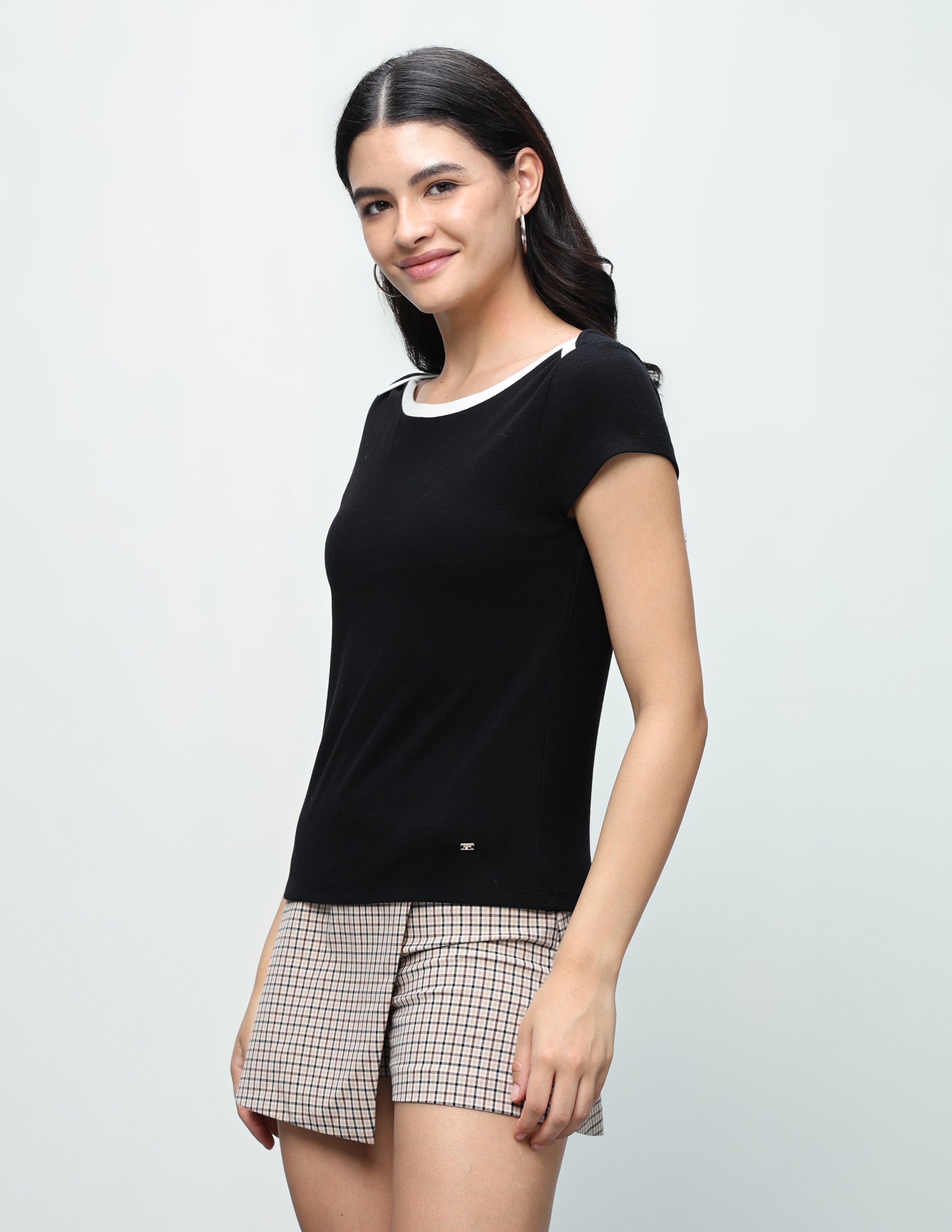 Fitted Boat Neck T-Shirt Black - U.S. Polo Assn. India | Large