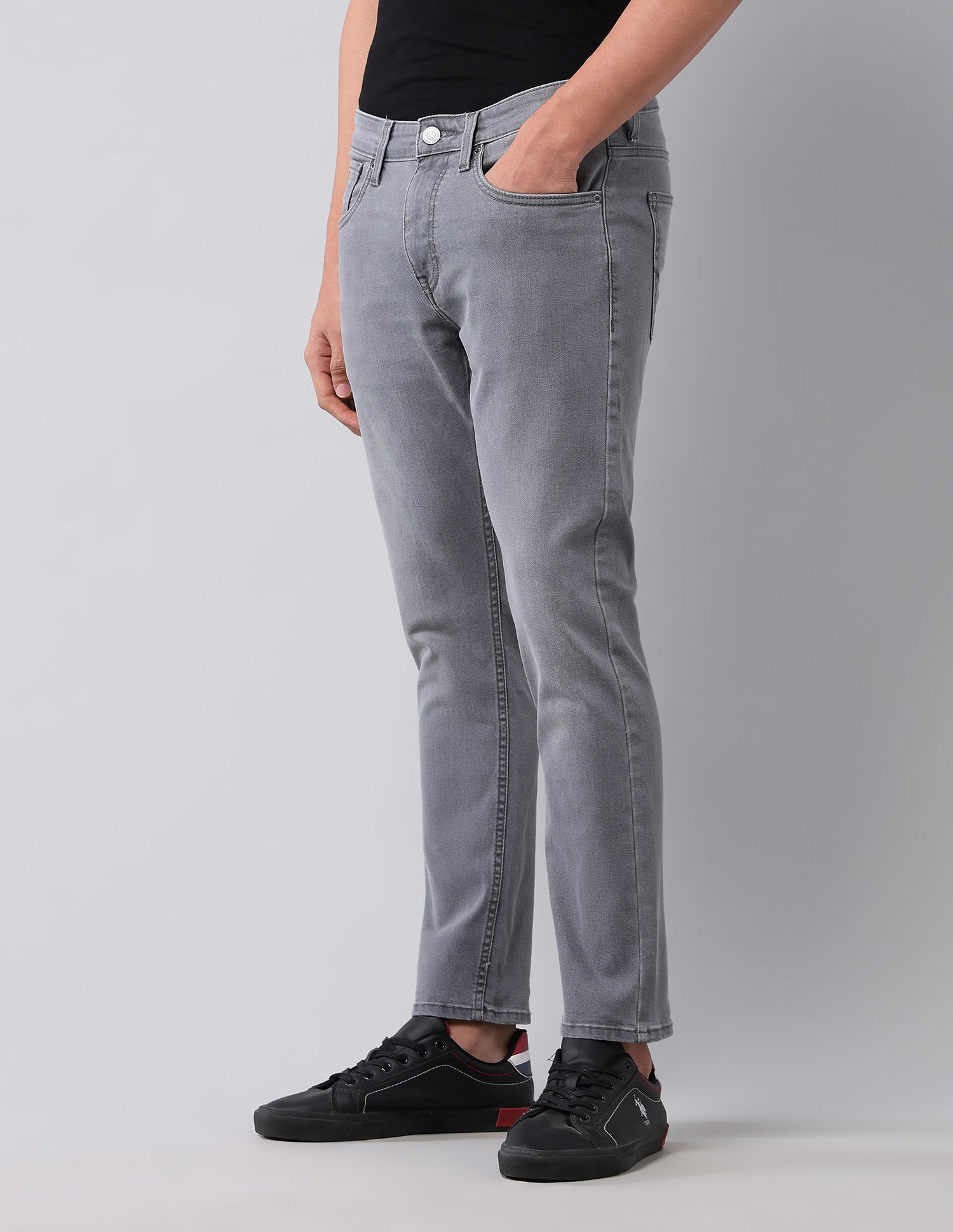 Henry Tapered Fit Grey Jeans Grey - U.S. Polo Assn. India | Large