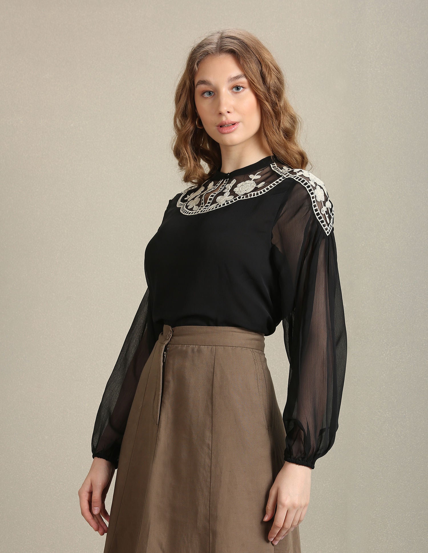 Placement Lace Embroidery Top Black - U.S. POLO ASSN. | Large