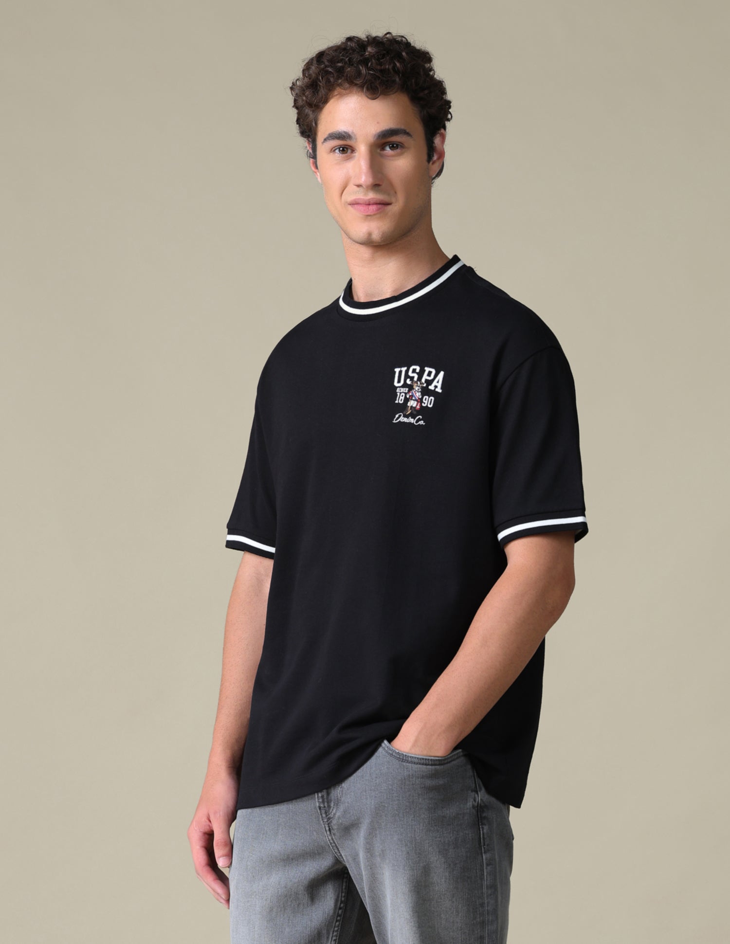 Relaxed Fit Solid T-Shirt Black - U.S. Polo Assn. India | Large