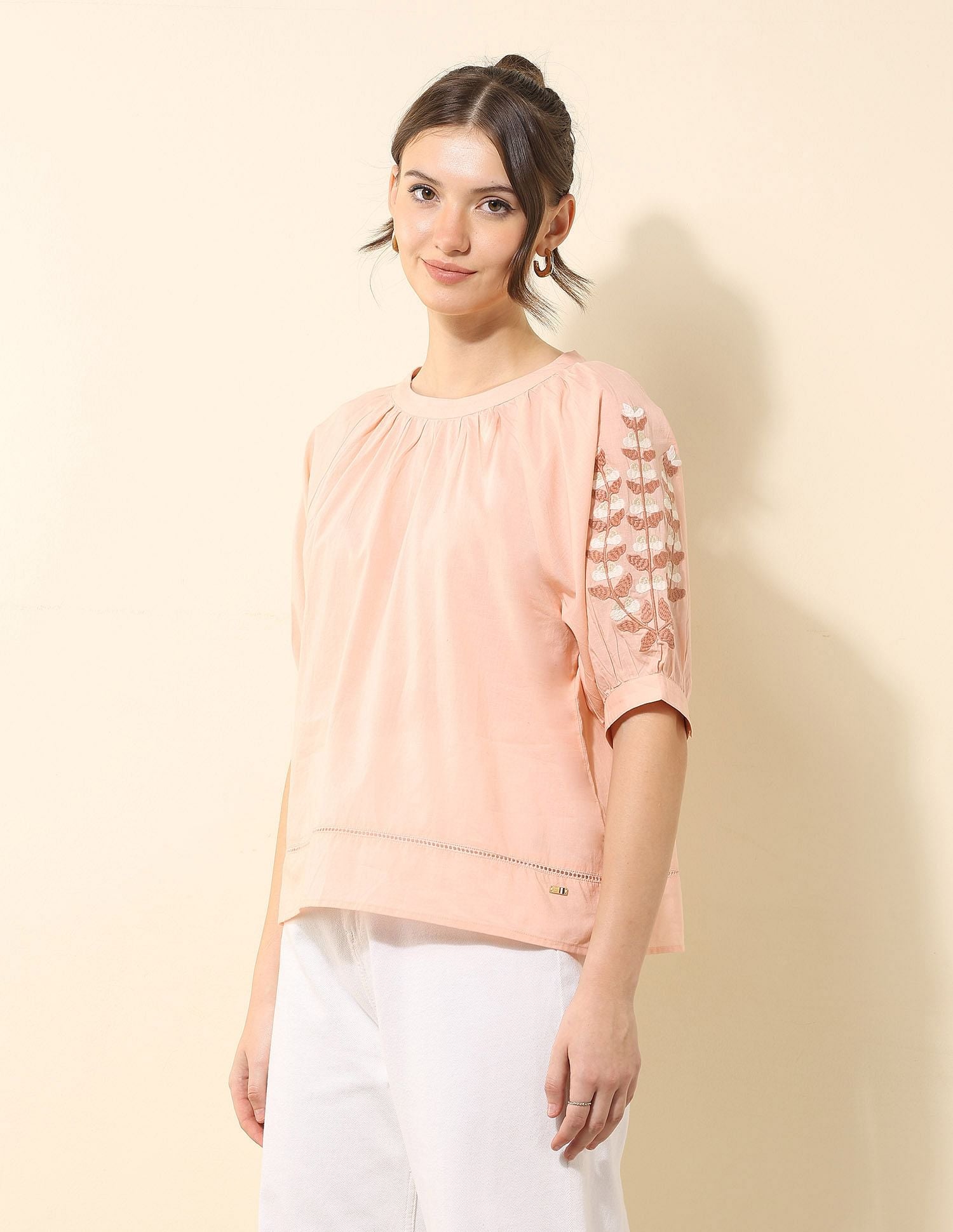 Floral Embroidered Top Beige - U.S. POLO ASSN. | Large