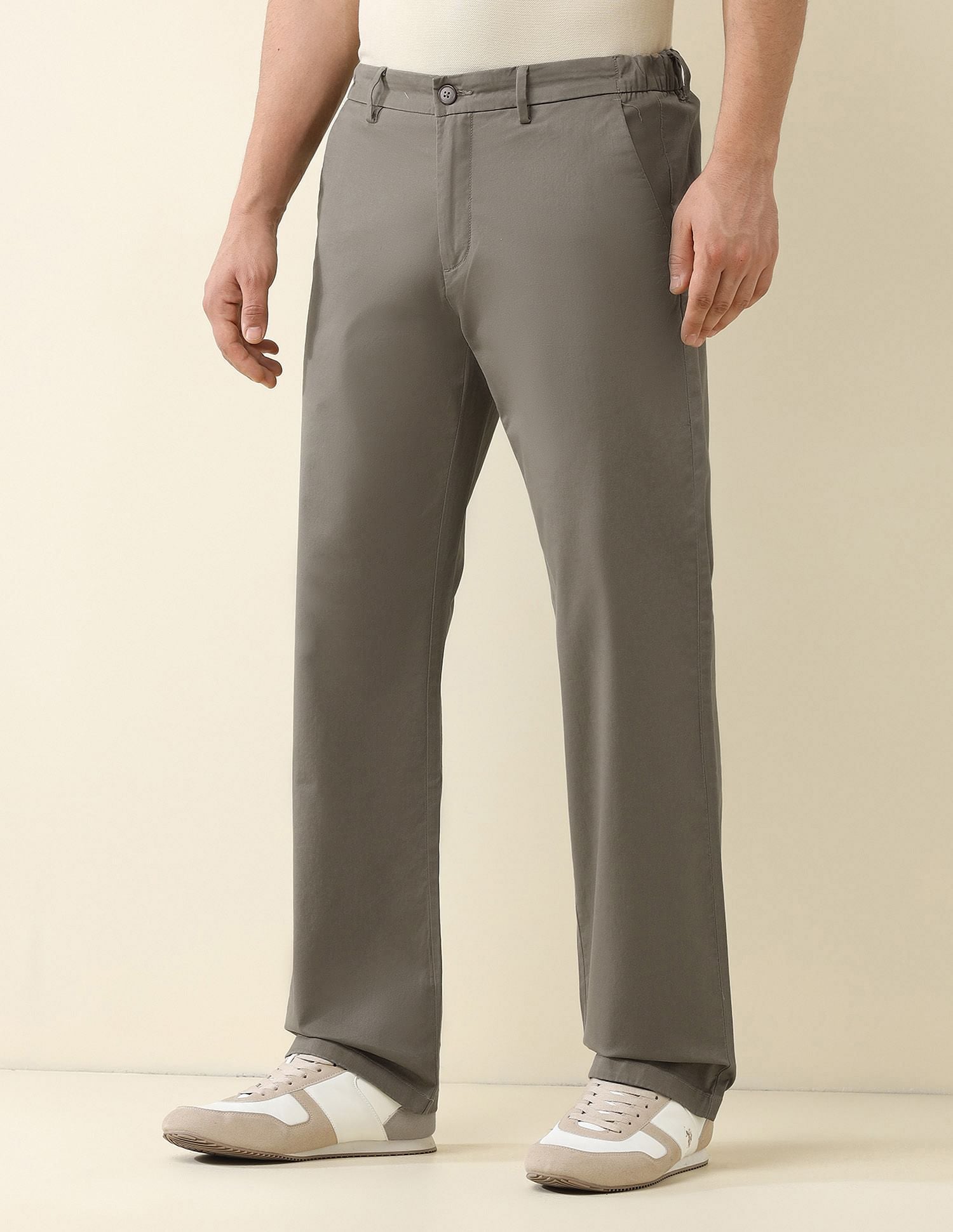 Straight Fit Solid Chinos Dark Brown - U.S. Polo Assn. India | Large