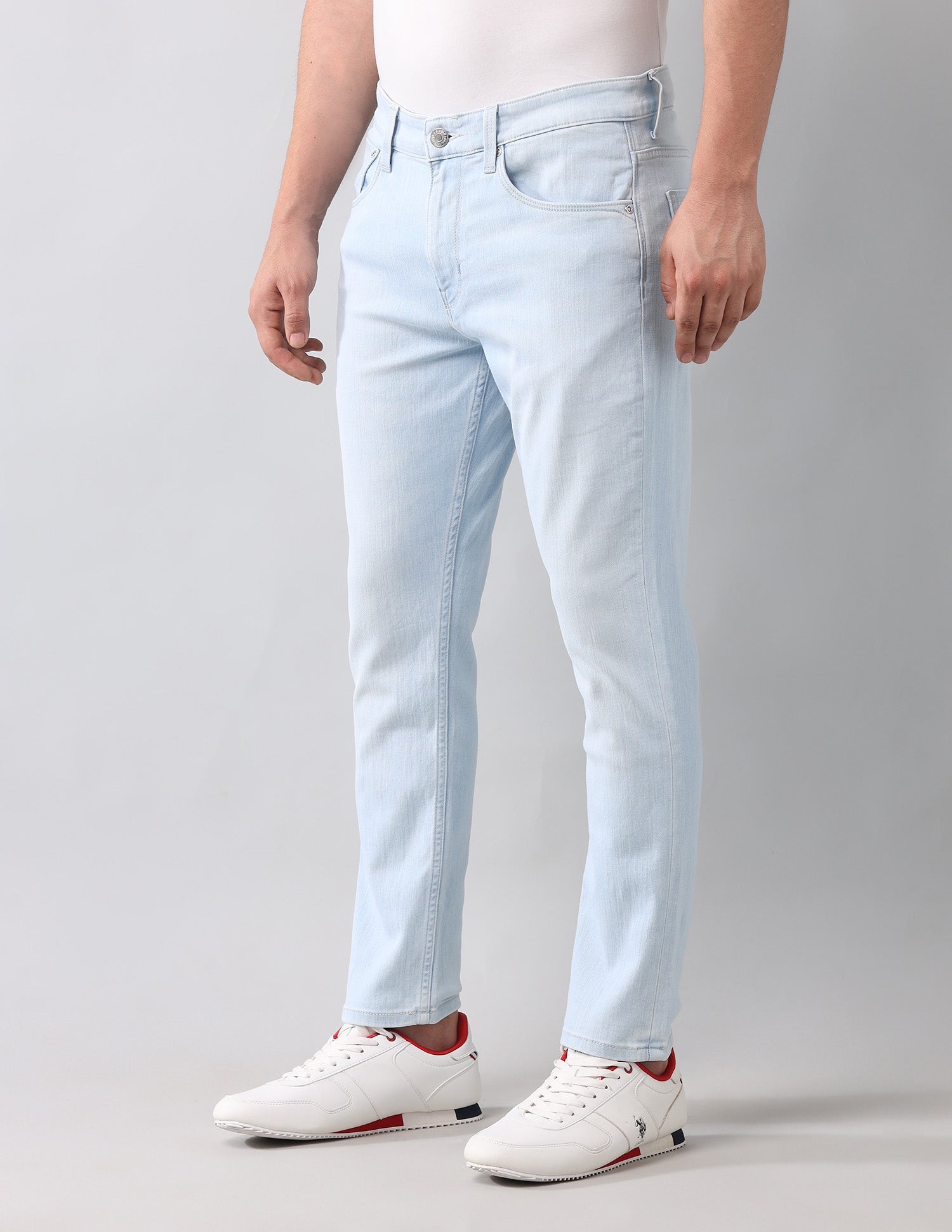 Henry Tapered Fit Super Stretch Jeans Light Wash - U.S. Polo Assn. India | Large