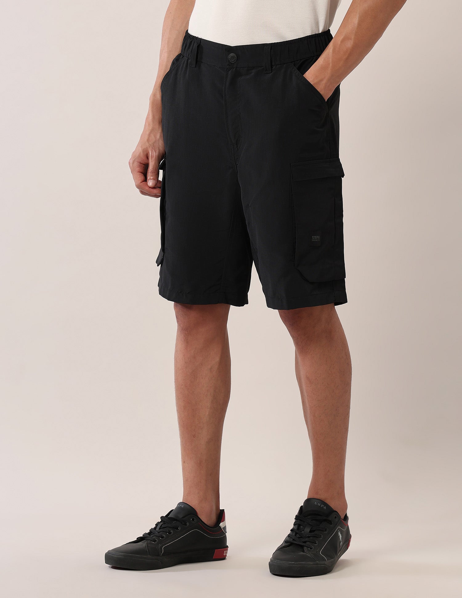 Solid Regular Fit Cargo Shorts Black - U.S. Polo Assn. India | Large