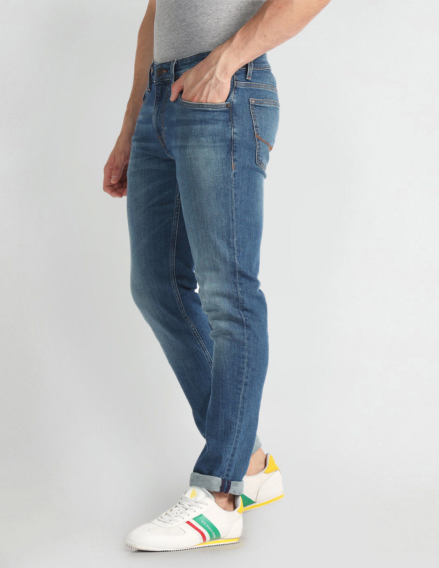 Brandon Slim Tapered Fit Blue Jeans Blue - U.S. POLO ASSN. | Large