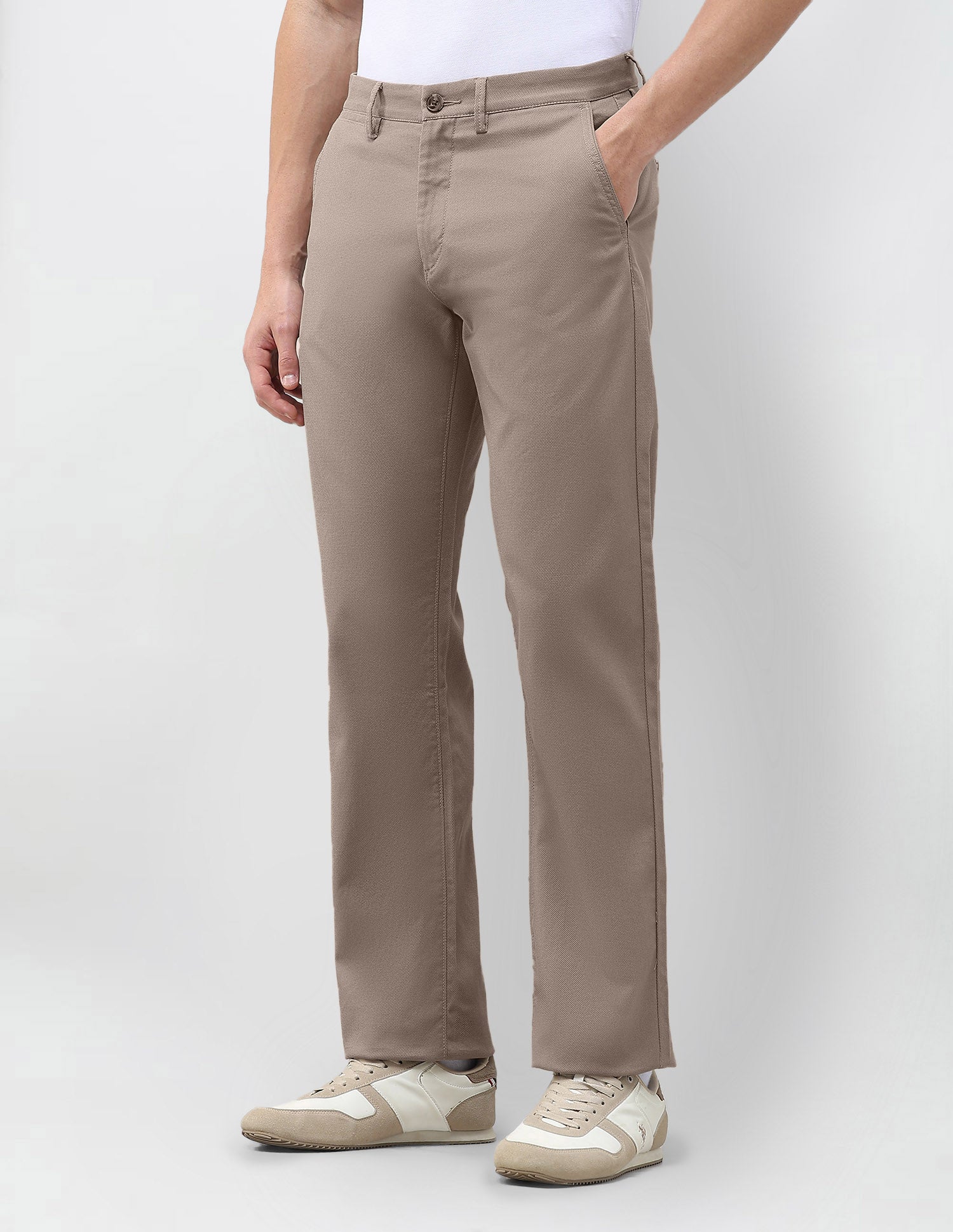 Riley Straight Fit Dobby Trousers Taupe Brown - U.S. Polo Assn. India | Large