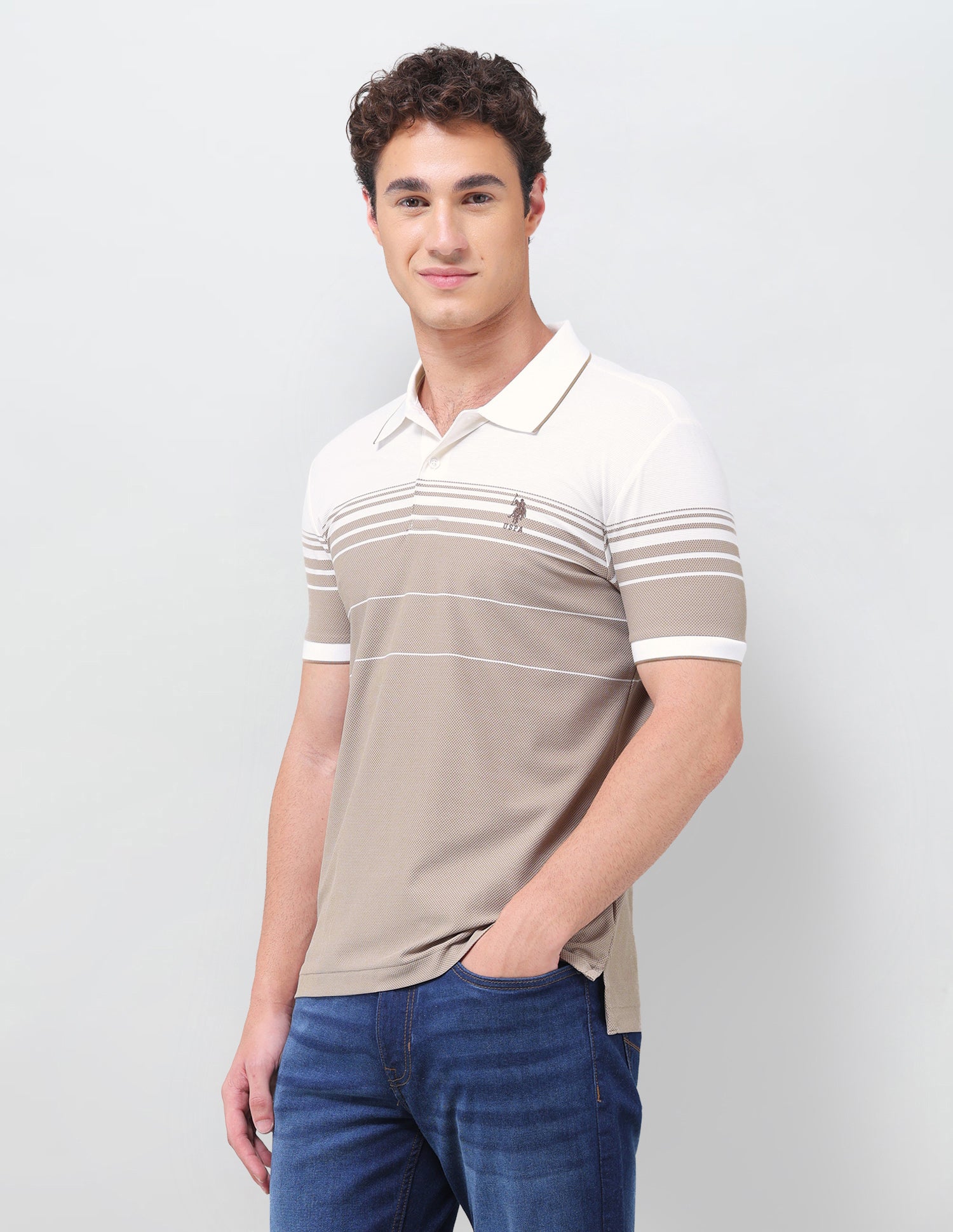 Colourblocked Slim Fit Polo Shirt Off White - U.S. Polo Assn. India | Large