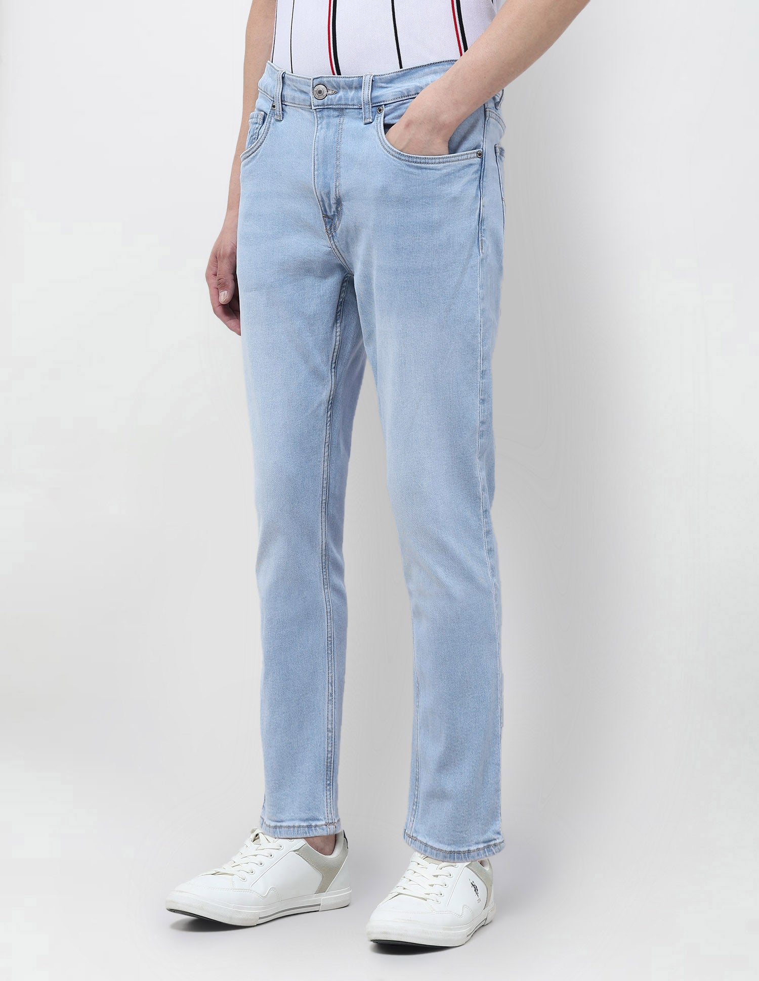 Cole Comfort Cropped Fit Blue Jeans Light Indigo - U.S. POLO ASSN. | Large