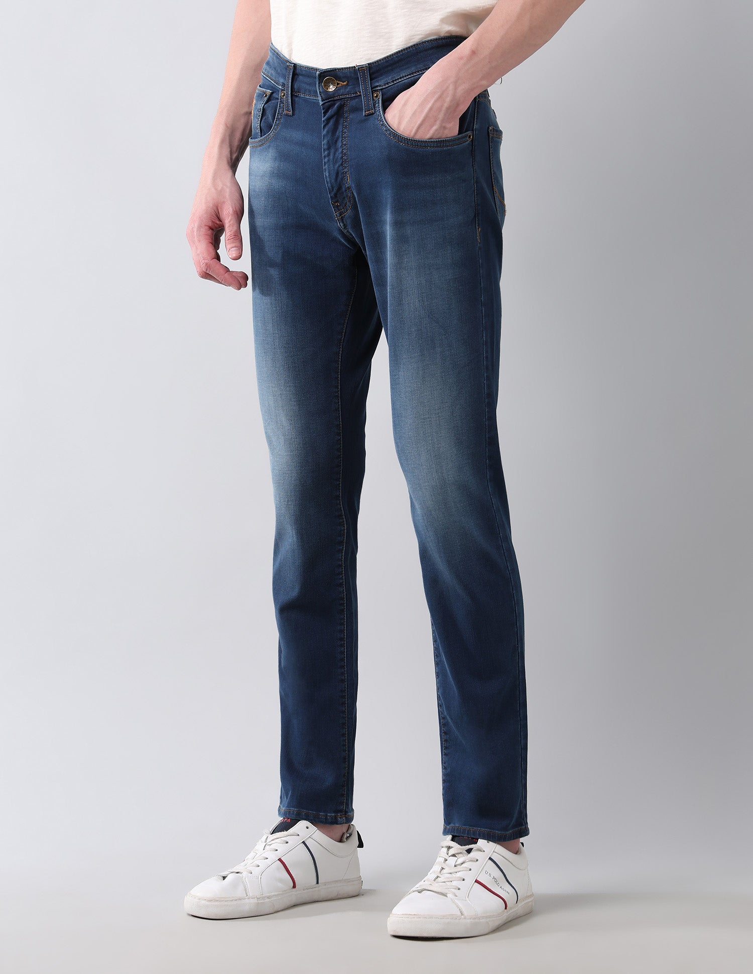 Brandon Slim Tapered Fit Blue Super Stretch Jeans Dark Wash - U.S. Polo Assn. India | Large
