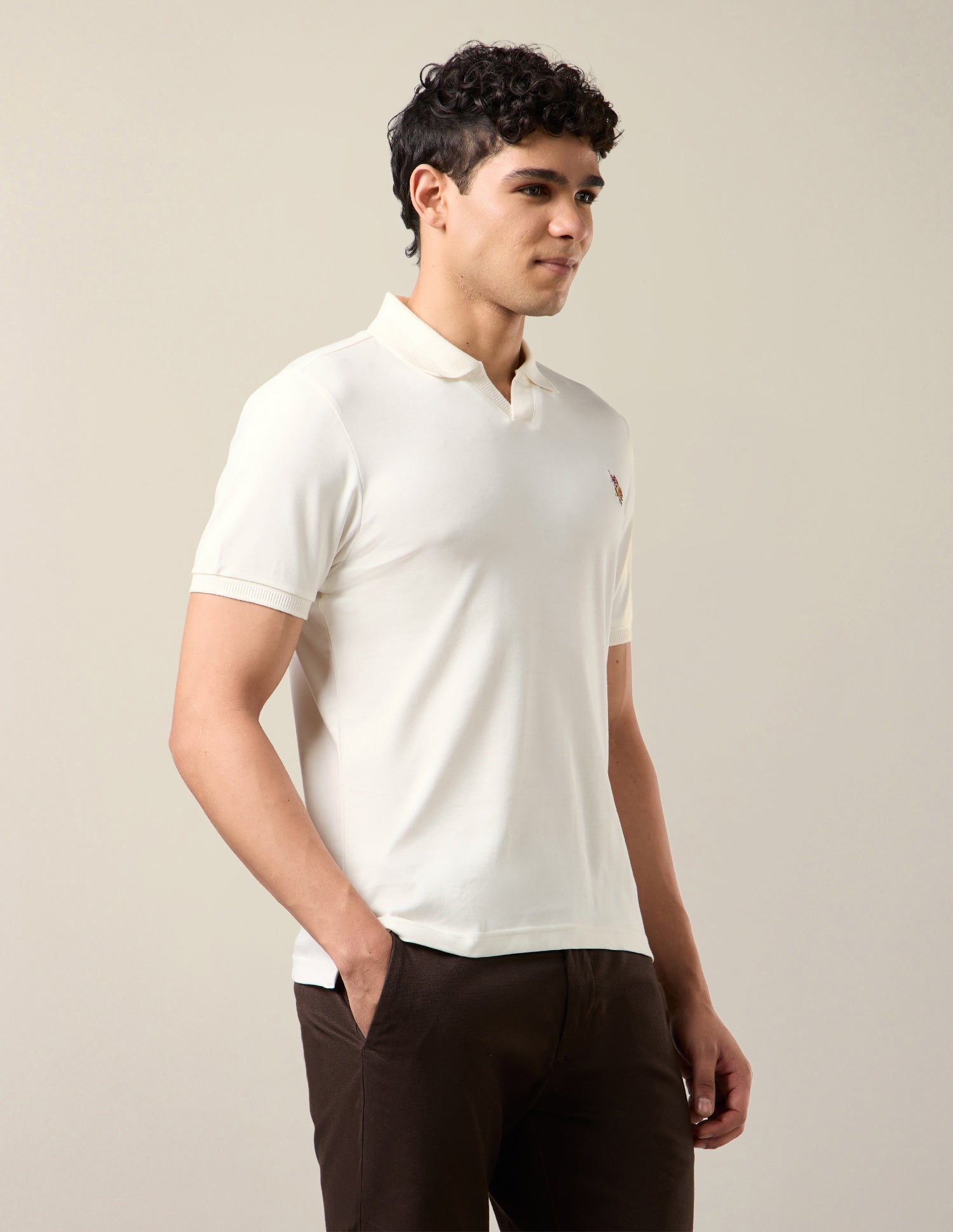 Solid Slim Fit Polo Shirt Off White - U.S. Polo Assn. India | Large