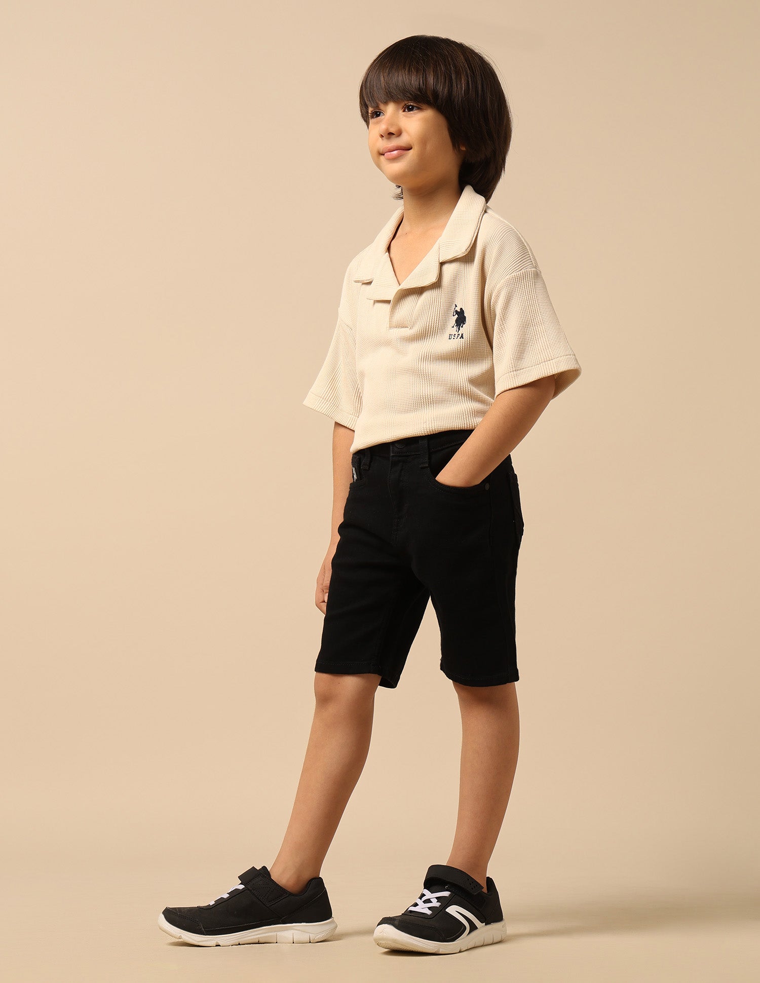 Boys Relaxed Fit Mid Rise Shorts Black - U.S. POLO ASSN. | Large