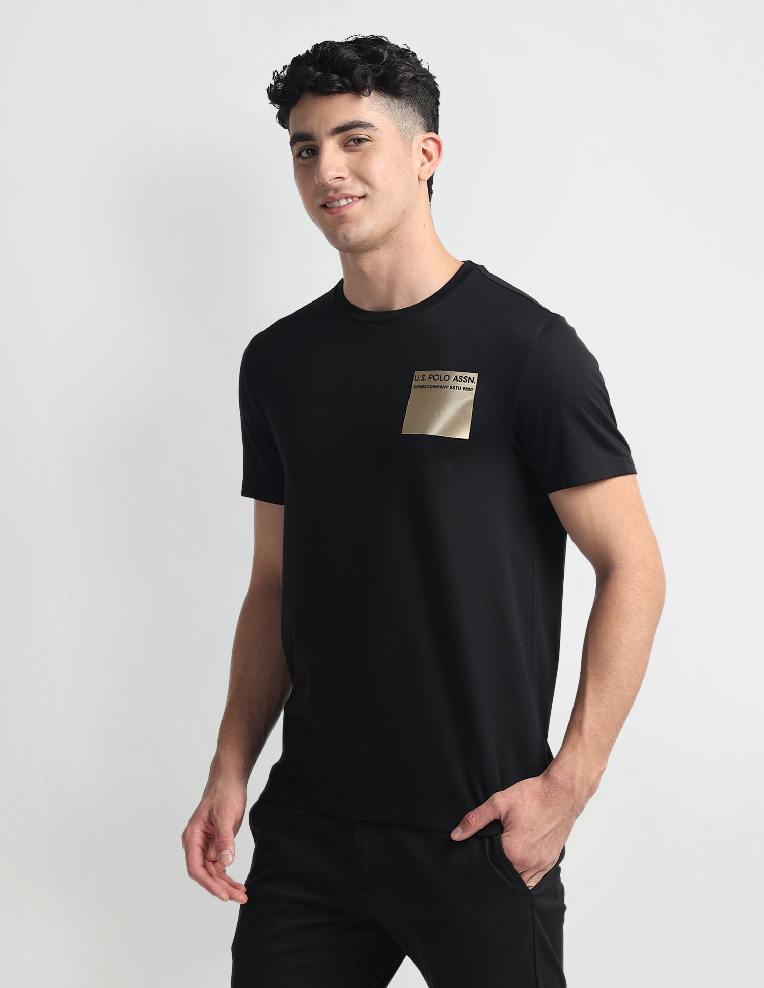 Crew Neck Muscle Fit T-Shirt Black - U.S. Polo Assn. India | Large