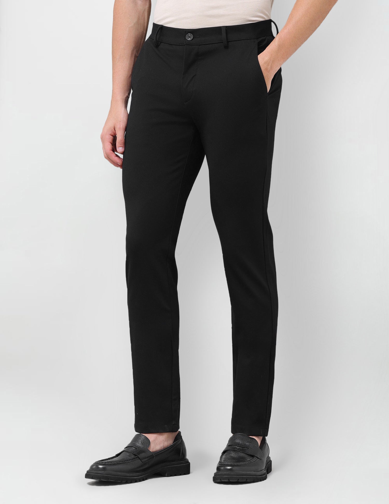Austin Slim Fit Mid Rise Trousers Black - U.S. Polo Assn. India | Large
