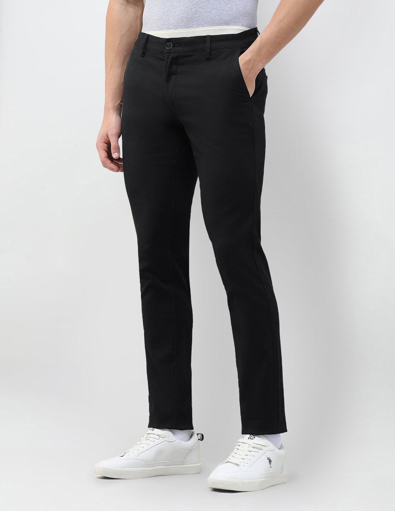 Austin Slim Fit Dobby Trousers Black - U.S. Polo Assn. India | Large