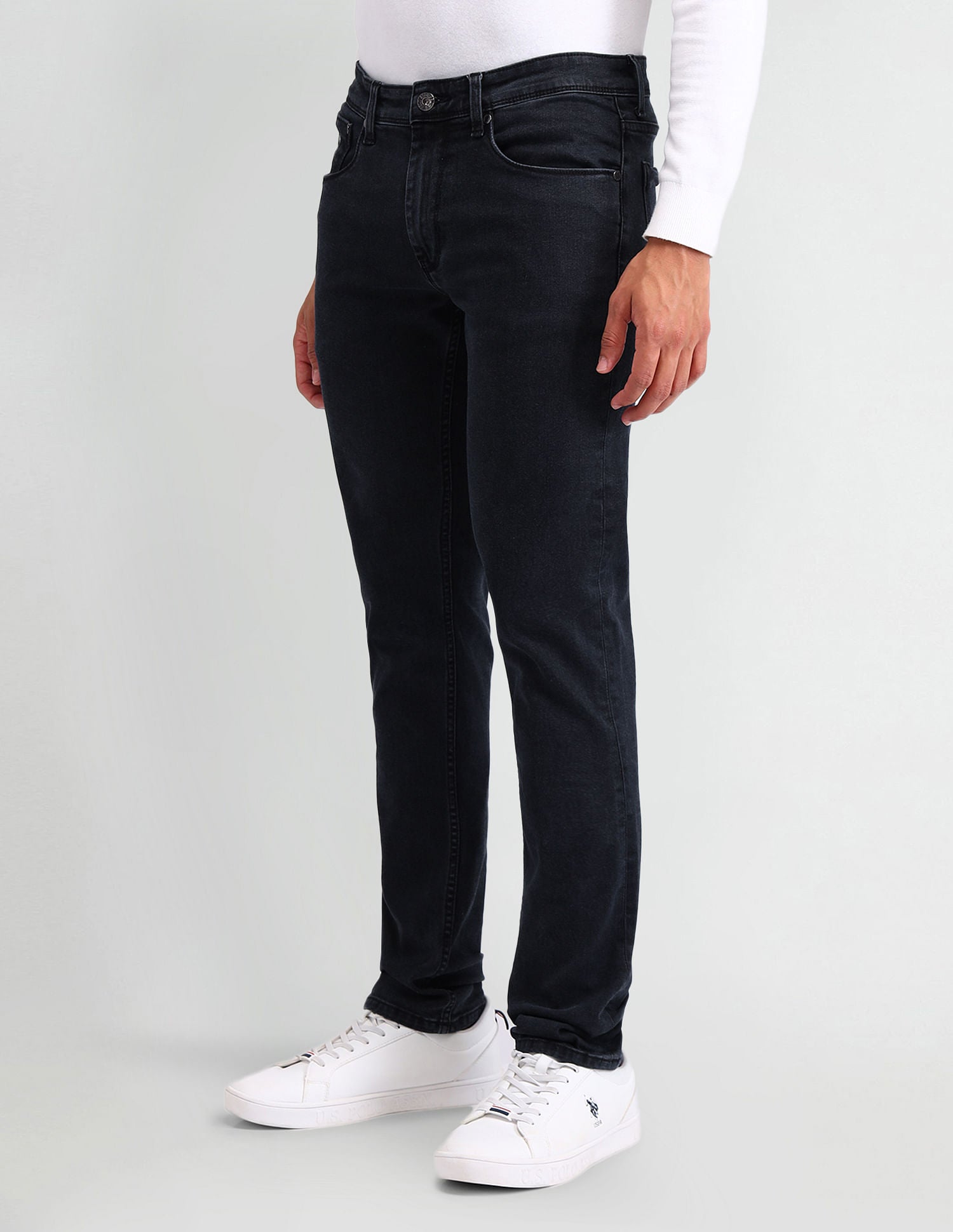 Brandon Slim Tapered Fit Blue Jeans Blue - U.S. Polo Assn. India | Large