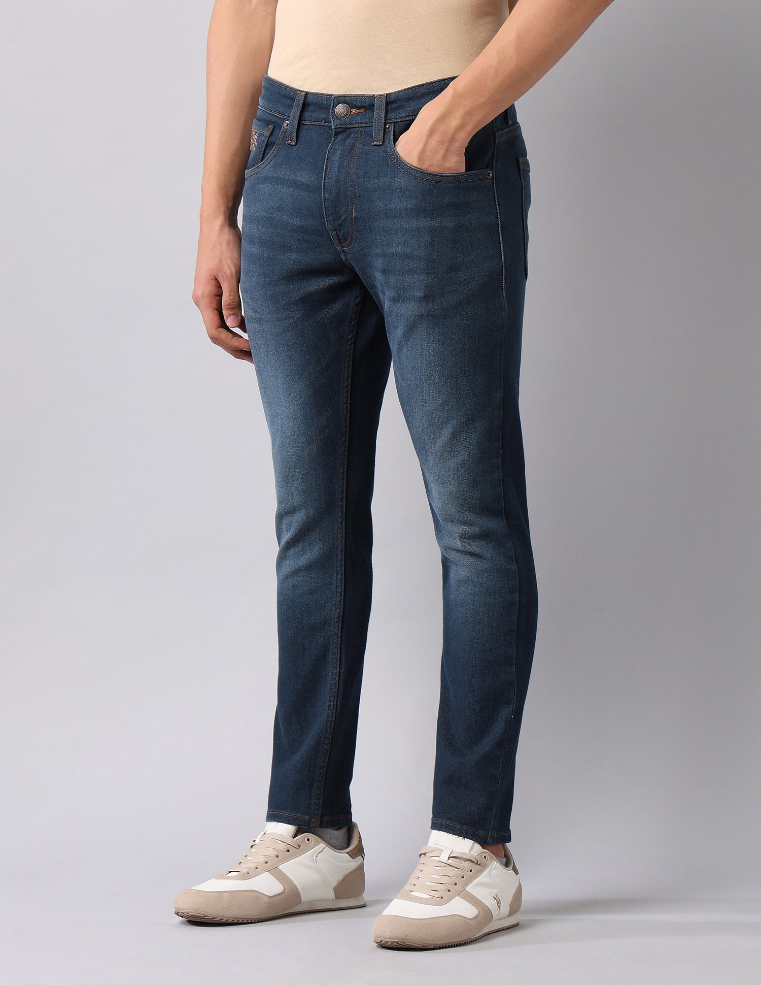 Henry Tapered Fit Blue Jeans Blue - U.S. Polo Assn. India | Large