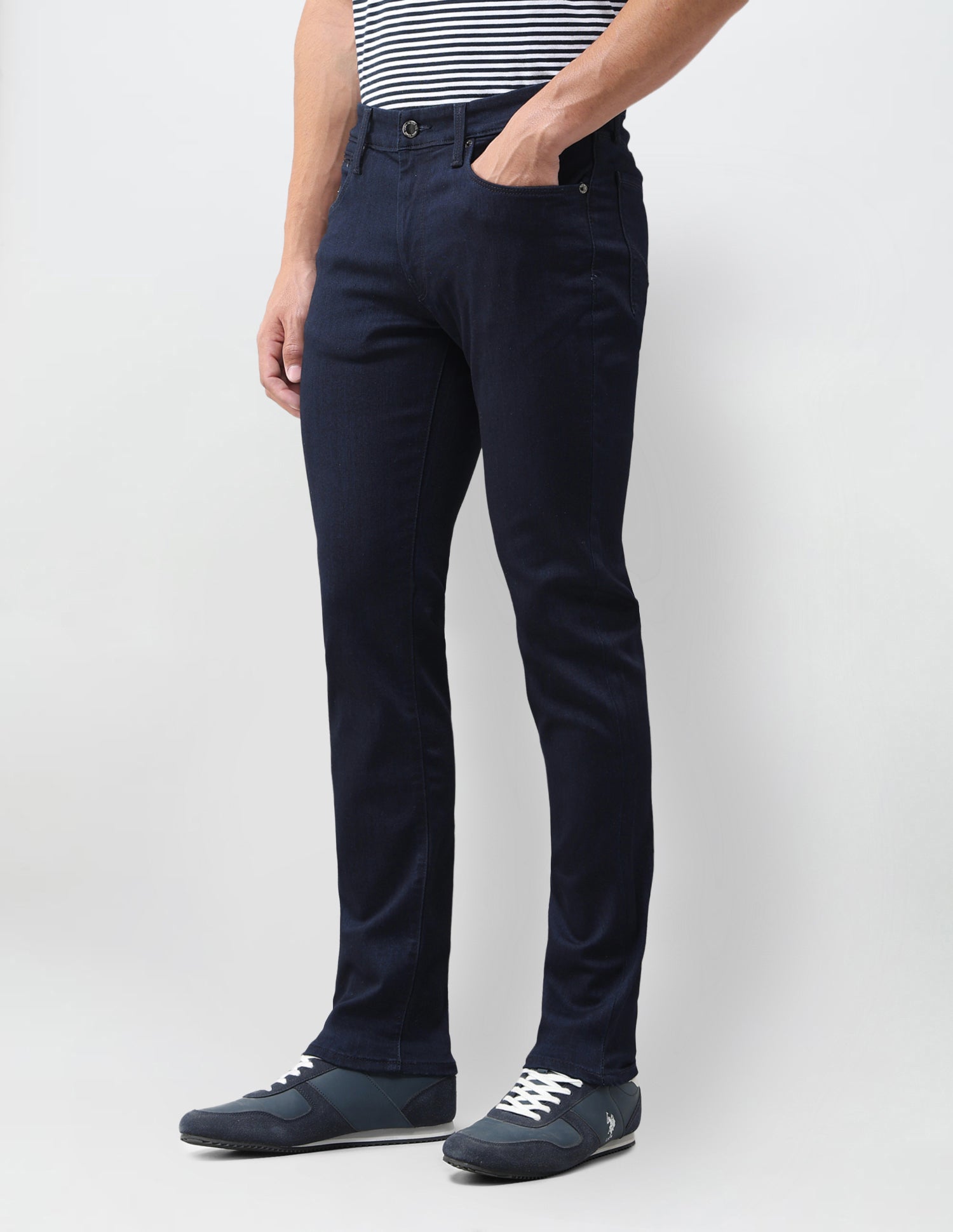 Brandon Slim Tapered Fit Blue Jeans Blue - U.S. Polo Assn. India | Large