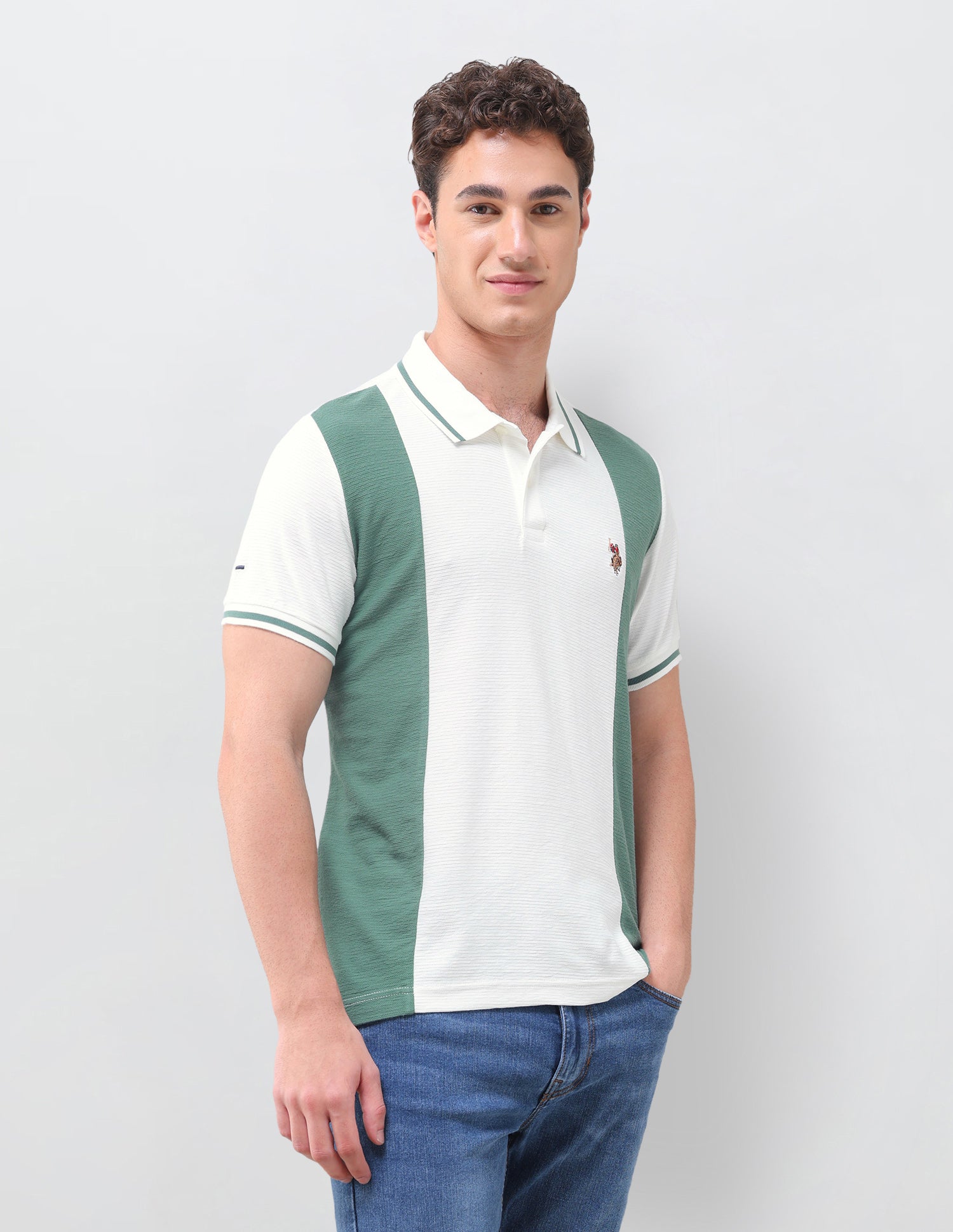 Colourblocked Slim Fit Polo Shirt Ivory - U.S. Polo Assn. India | Large
