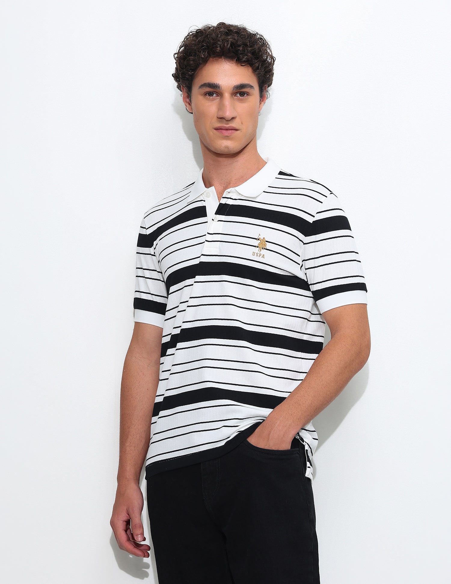 Horizontal Striped Slim Fit T-Shirt Black - U.S. Polo Assn. India | Large