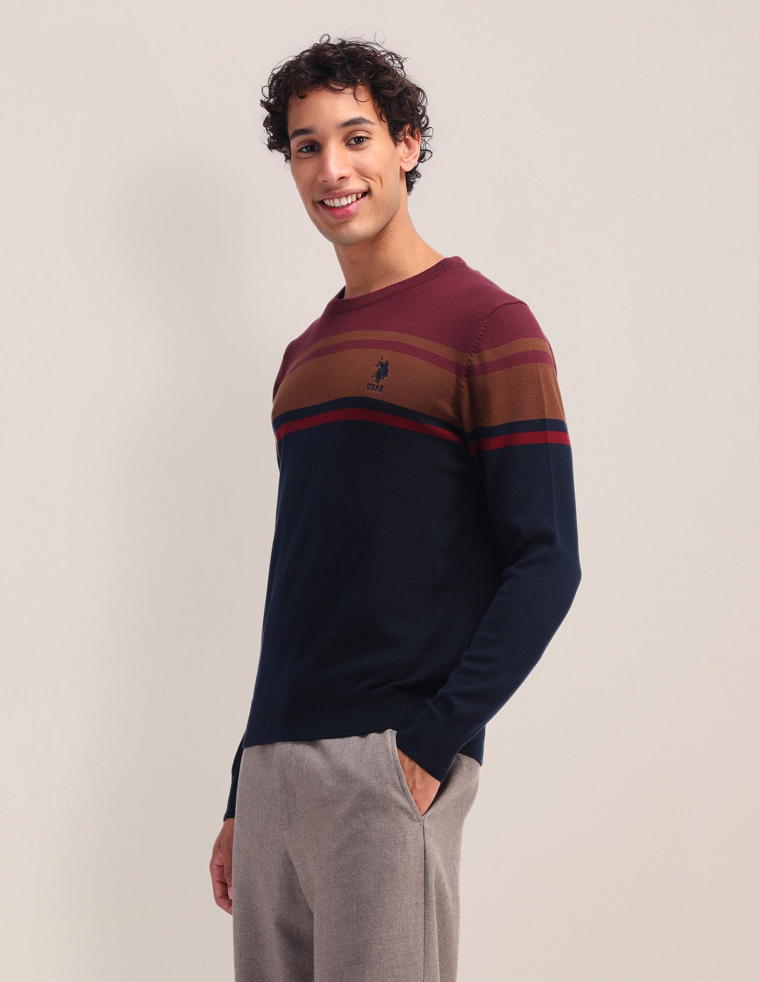 Colour blocked Regular Fit Sweater Dark Red - U.S. Polo Assn. India | Large