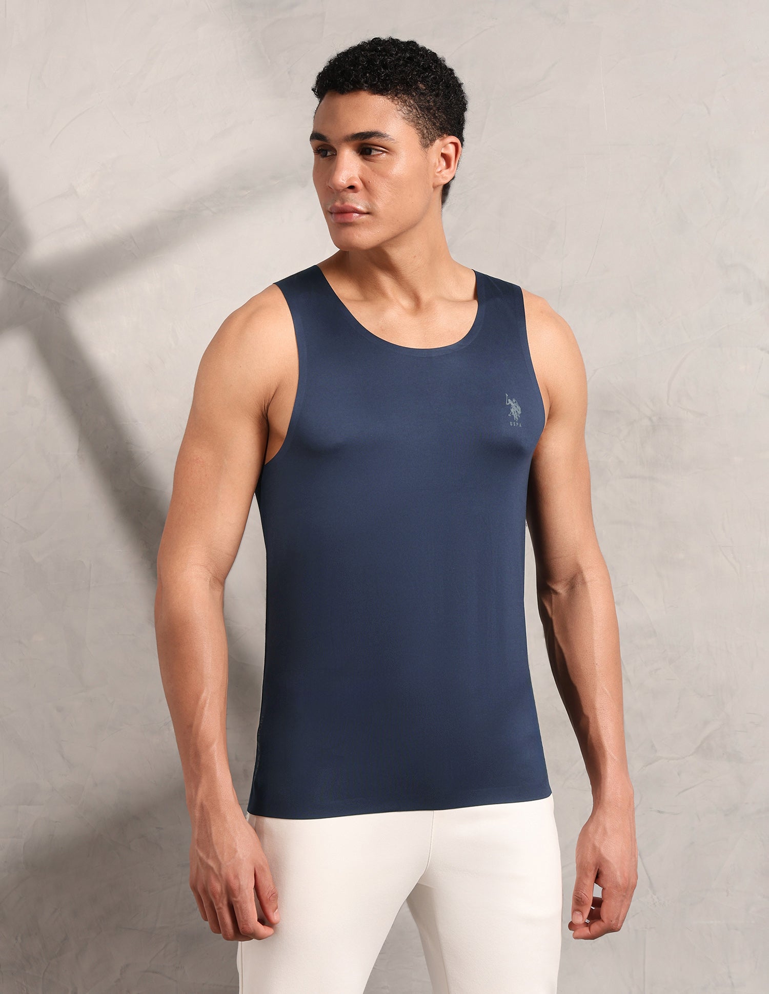 Essential Sports RV002 Seamless Vest Navy - U.S. Polo Assn. India | Large